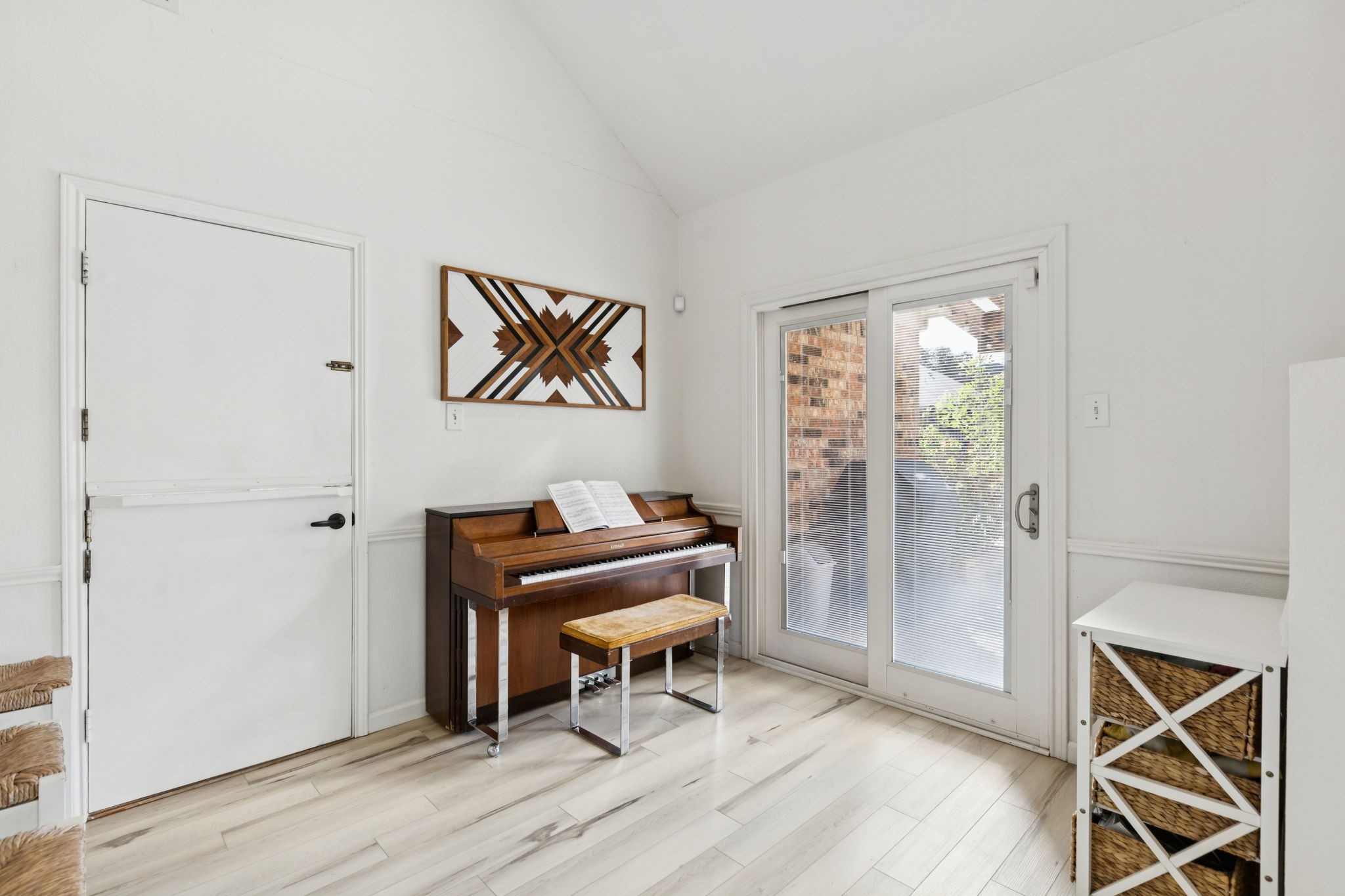 8109 Alderwood Drive