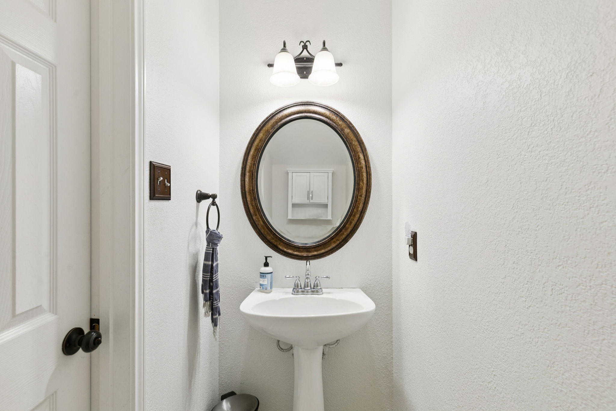 8109 Alderwood Drive
