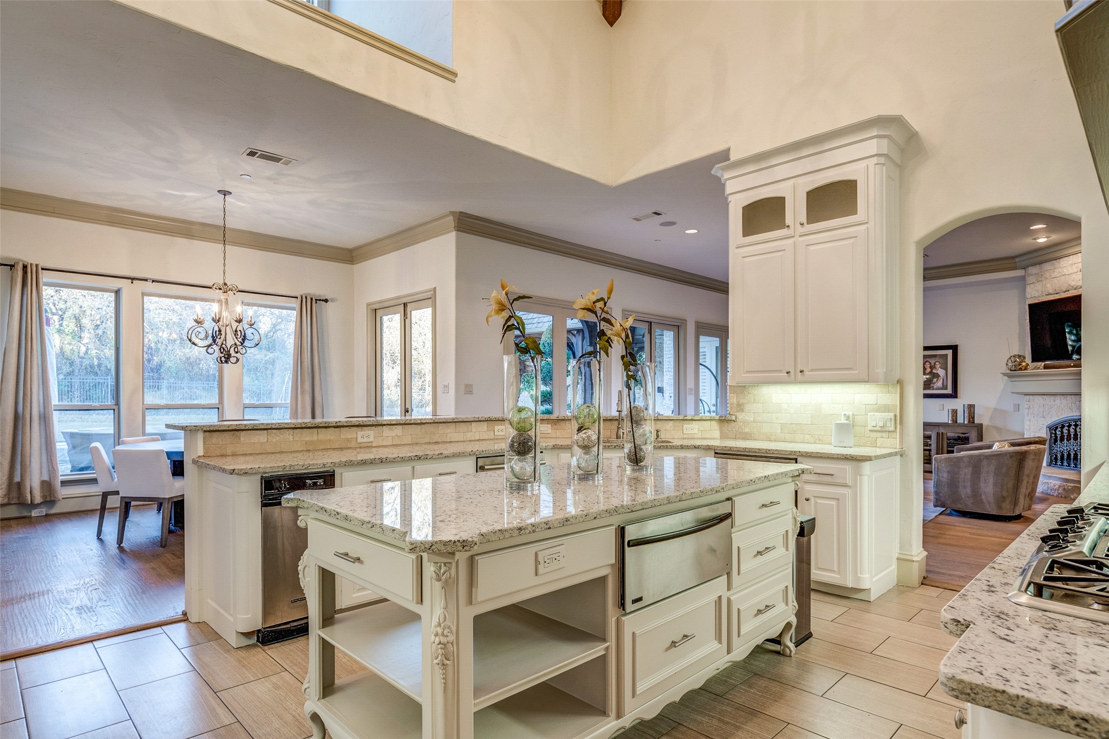 1819 Broken Bend Drive