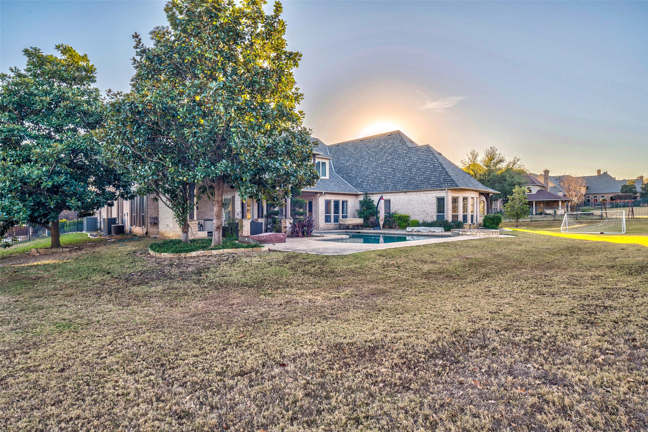 1819 Broken Bend Drive