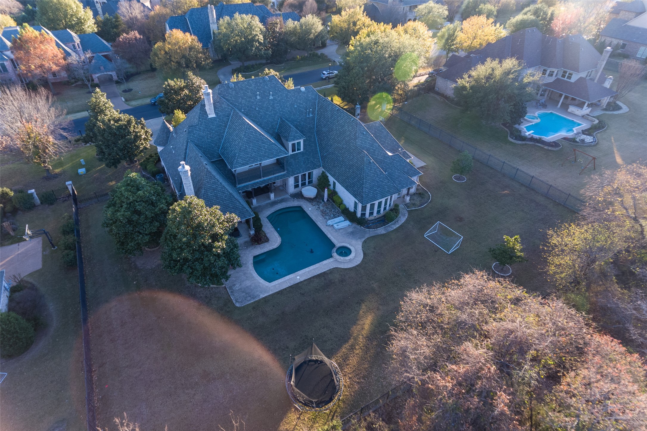 1819 Broken Bend Drive