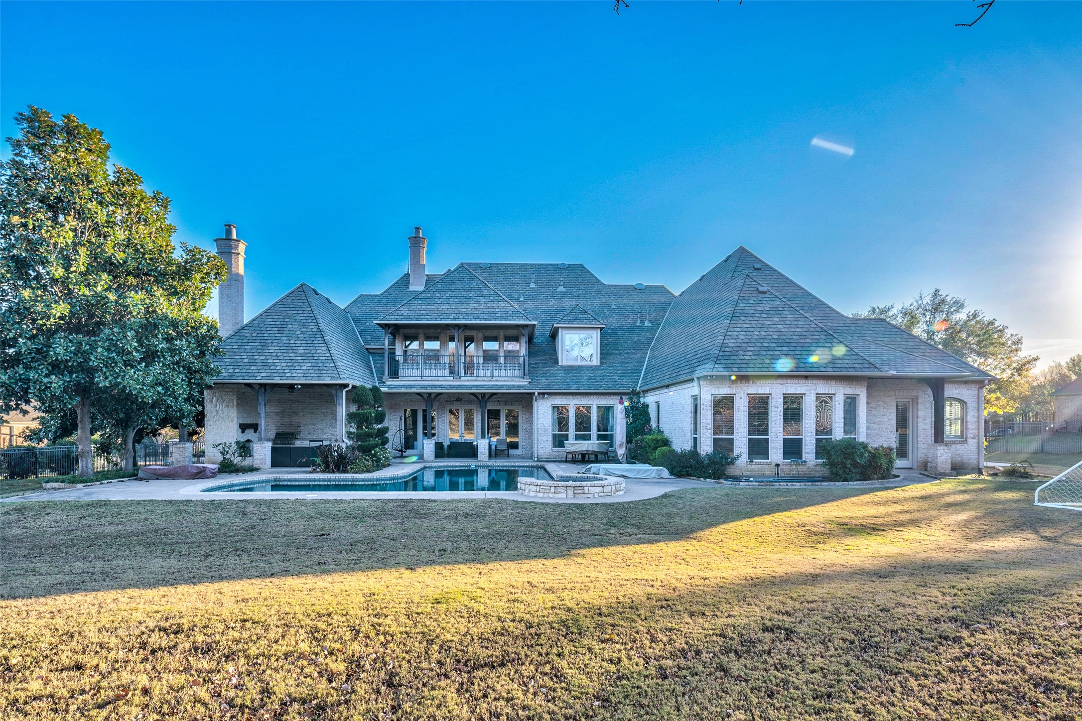 1819 Broken Bend Drive