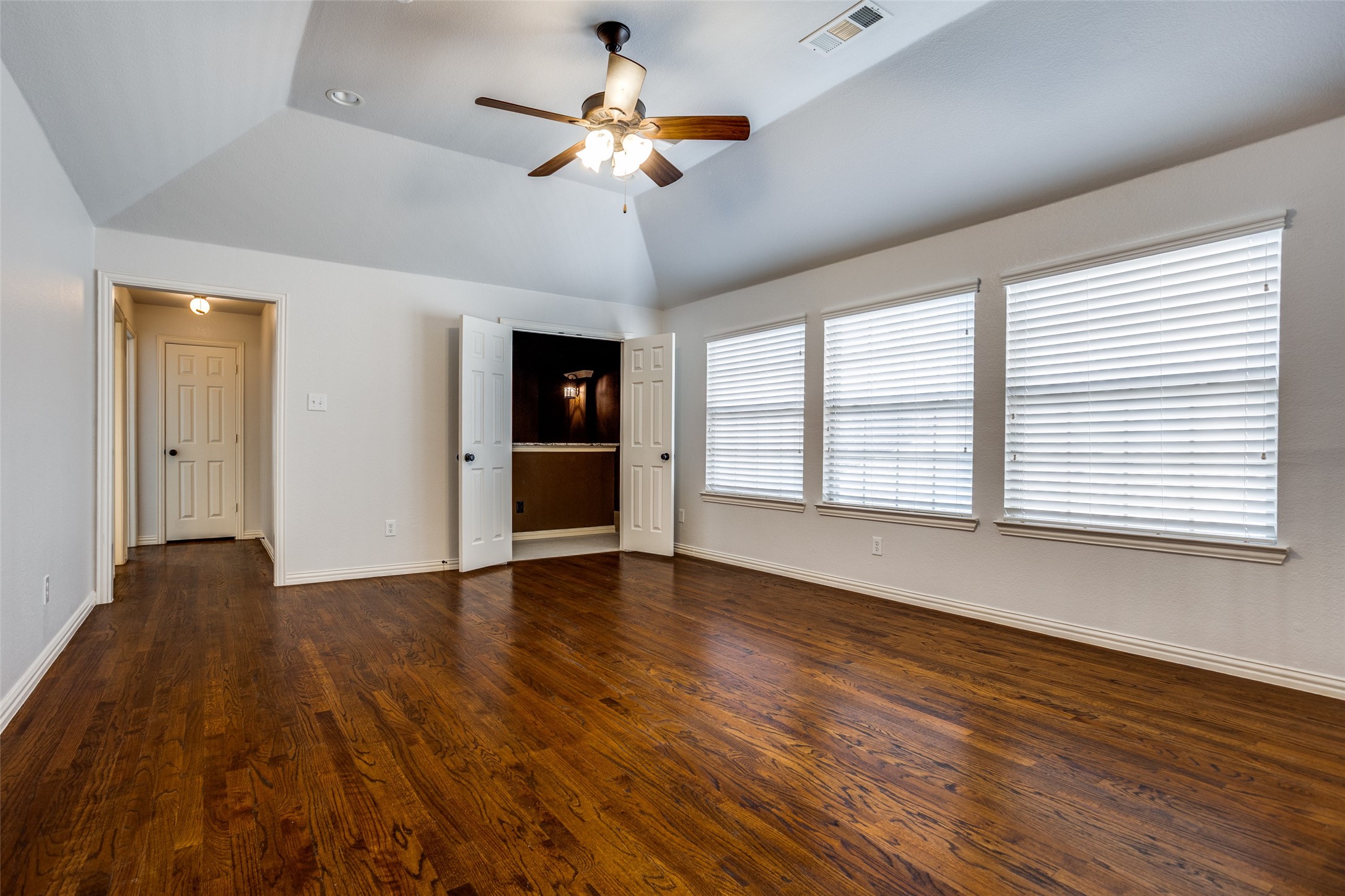 1207 Philip Drive