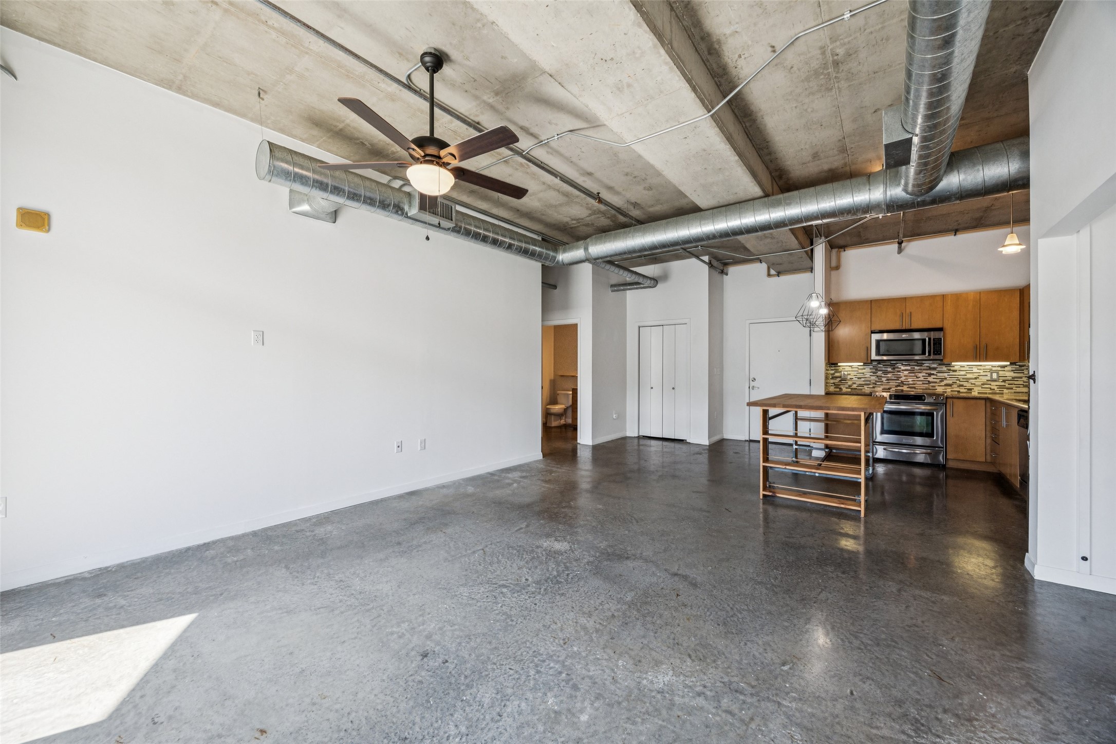 1001 Belleview Street 303