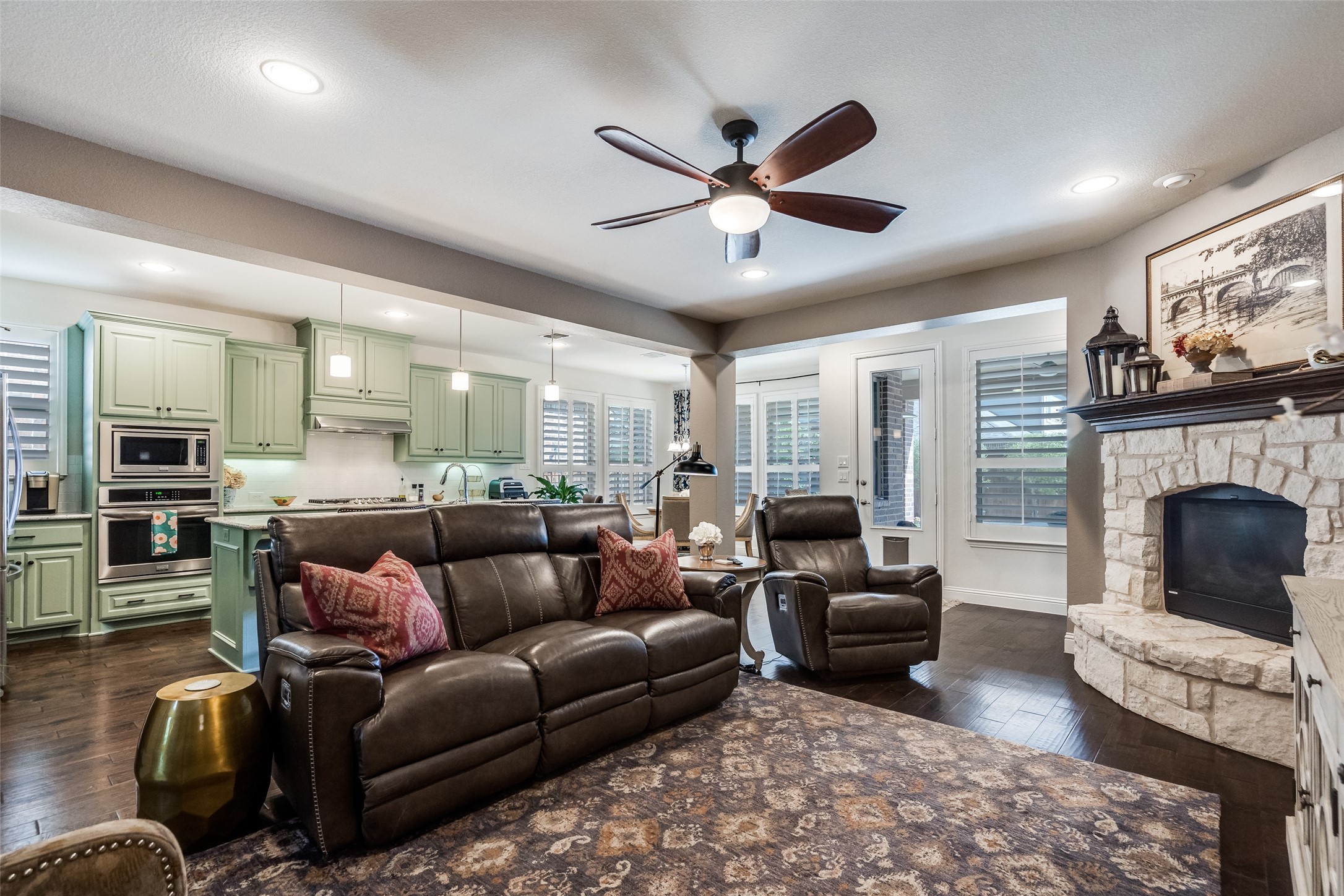 7804 Coolwater Cove