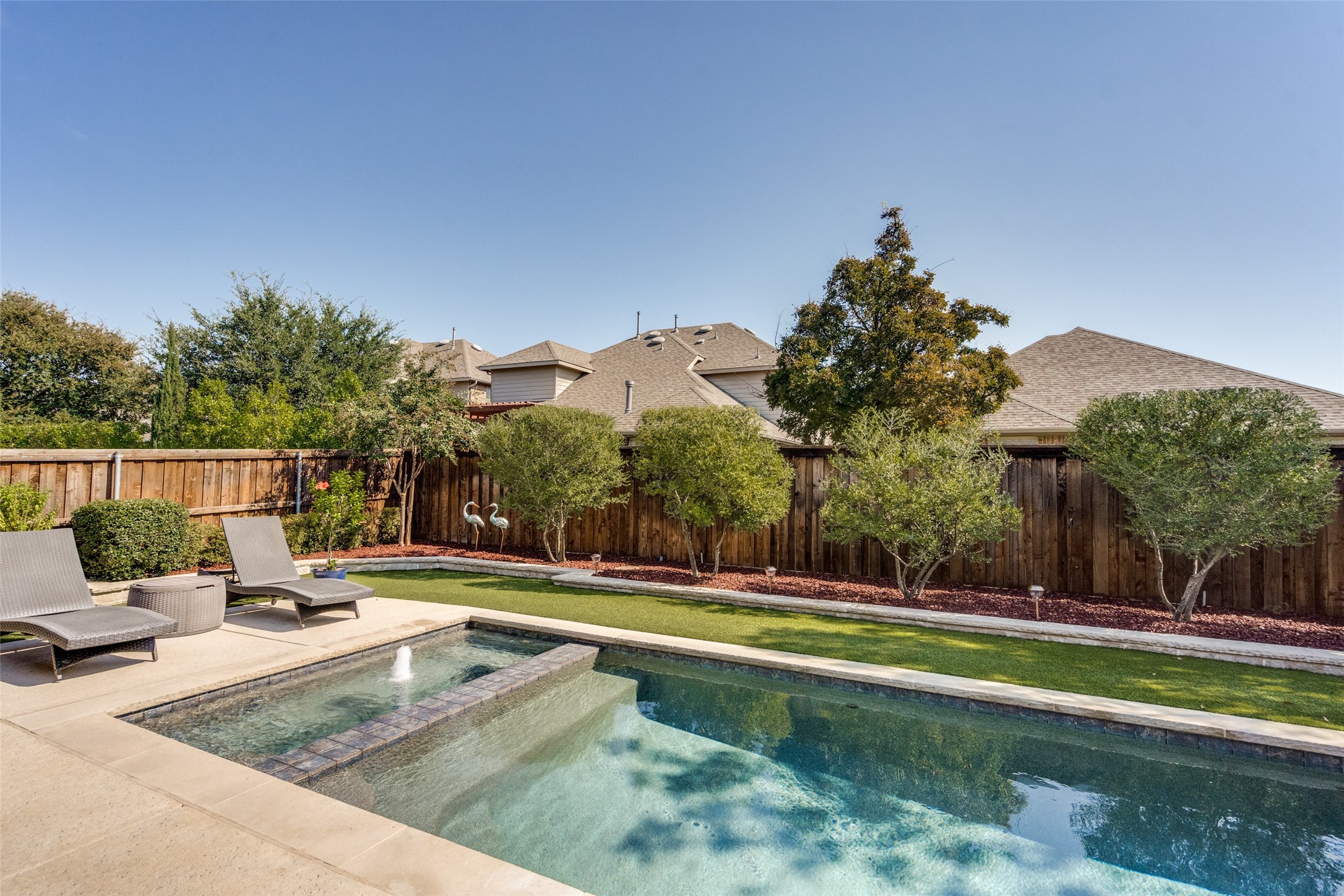 7804 Coolwater Cove