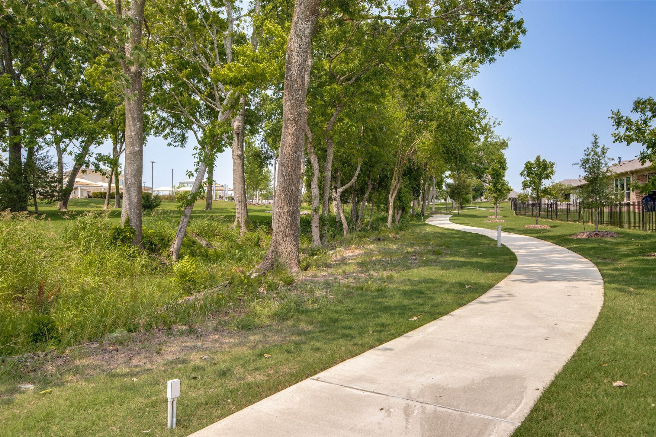 7804 Coolwater Cove