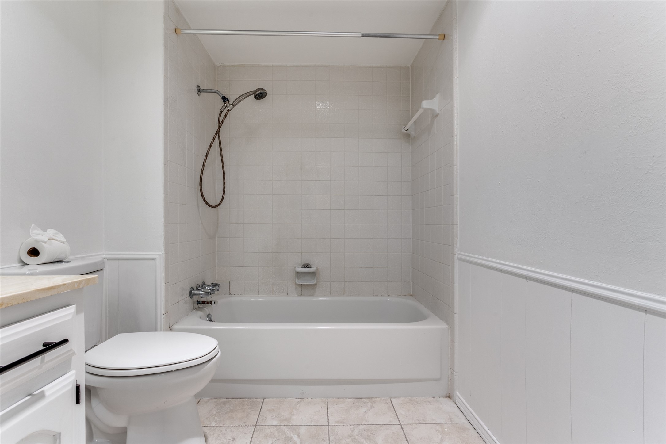 1711 Windsong Trail