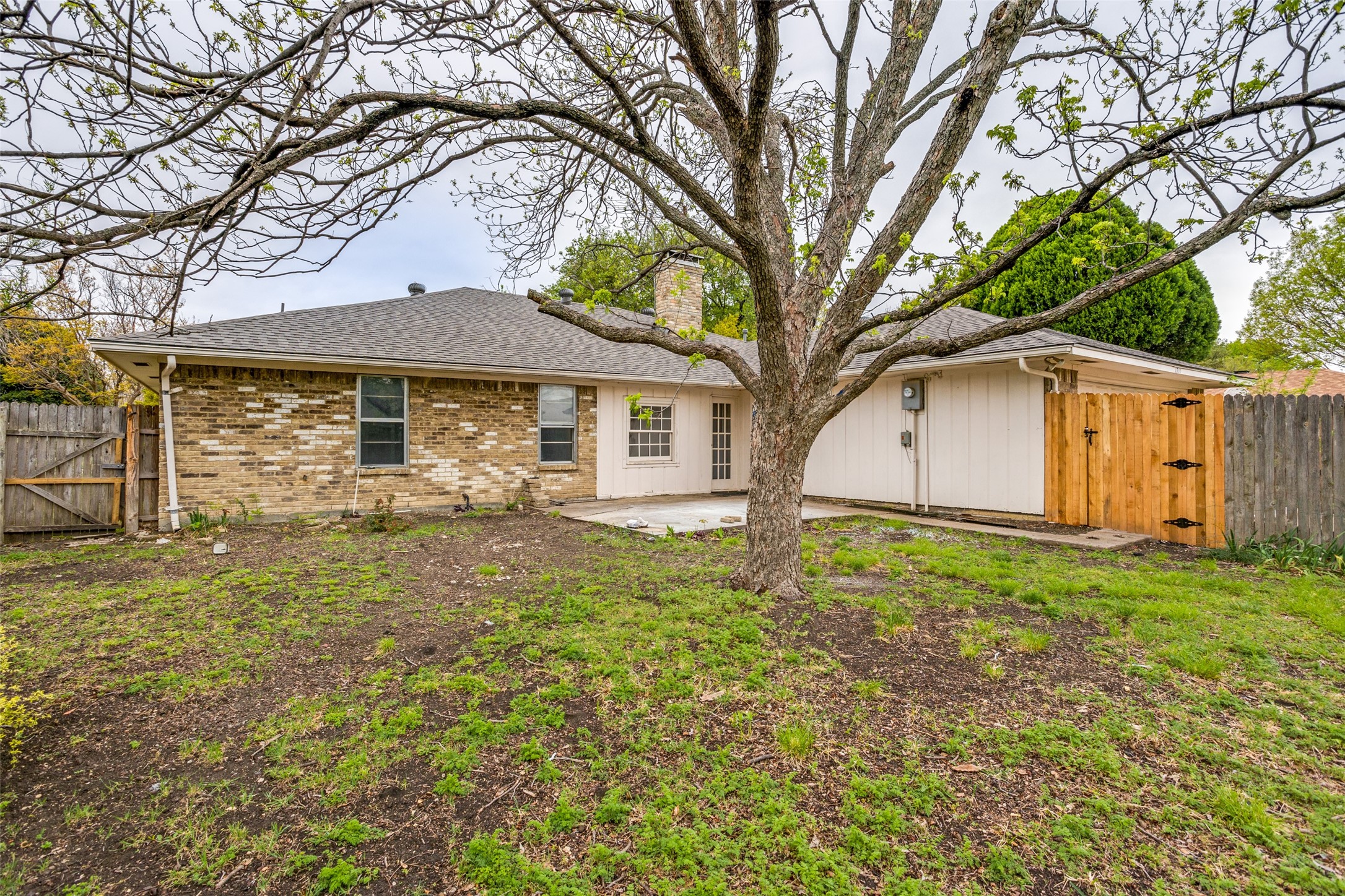 1711 Windsong Trail