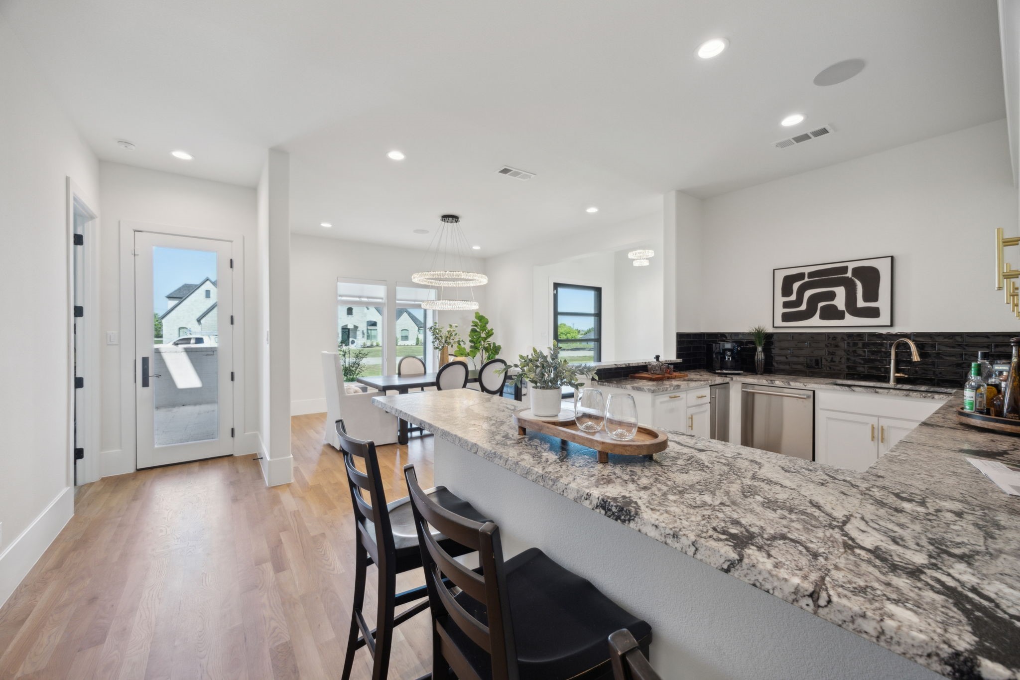 1711 Beverly Lane