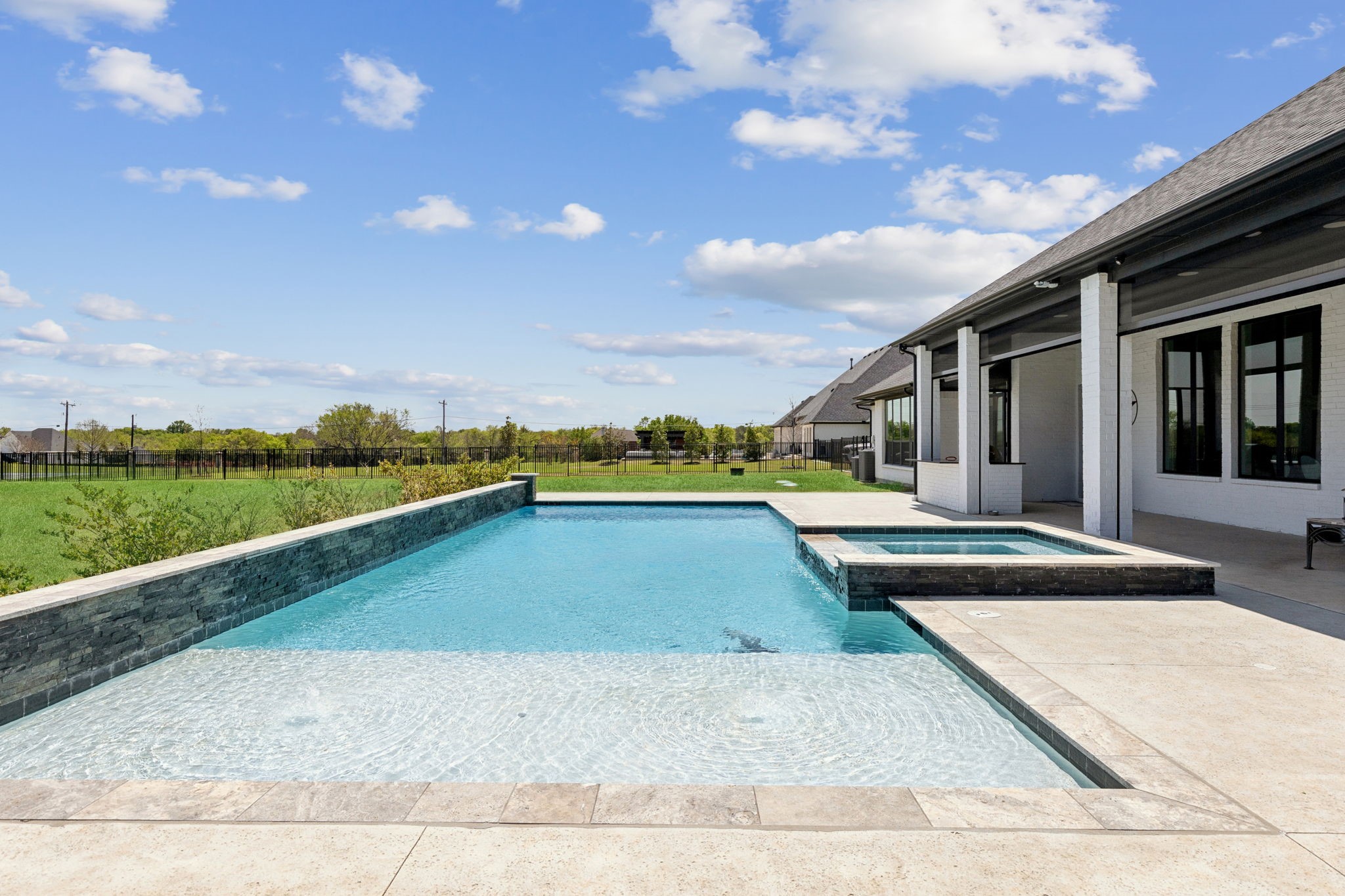 1711 Beverly Lane