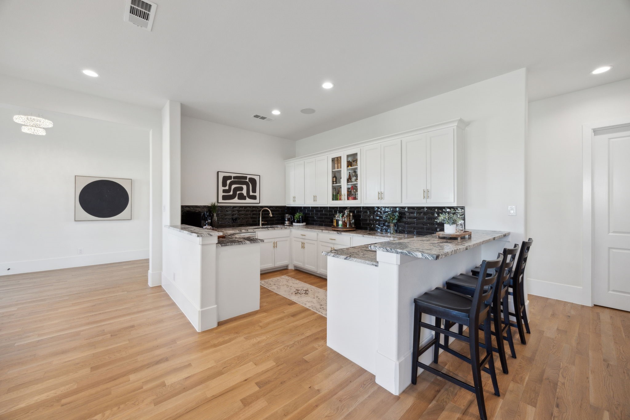 1711 Beverly Lane