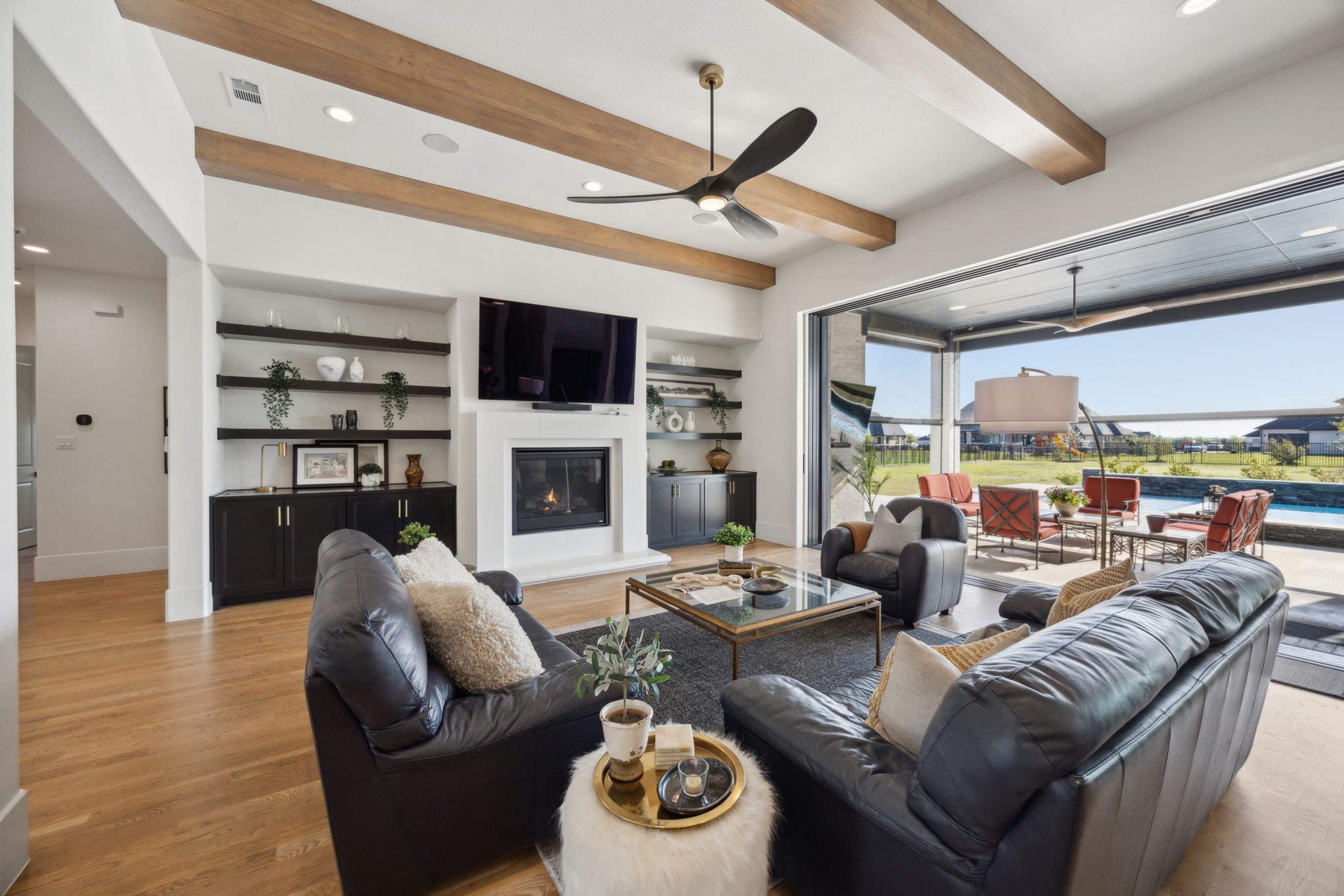 1711 Beverly Lane