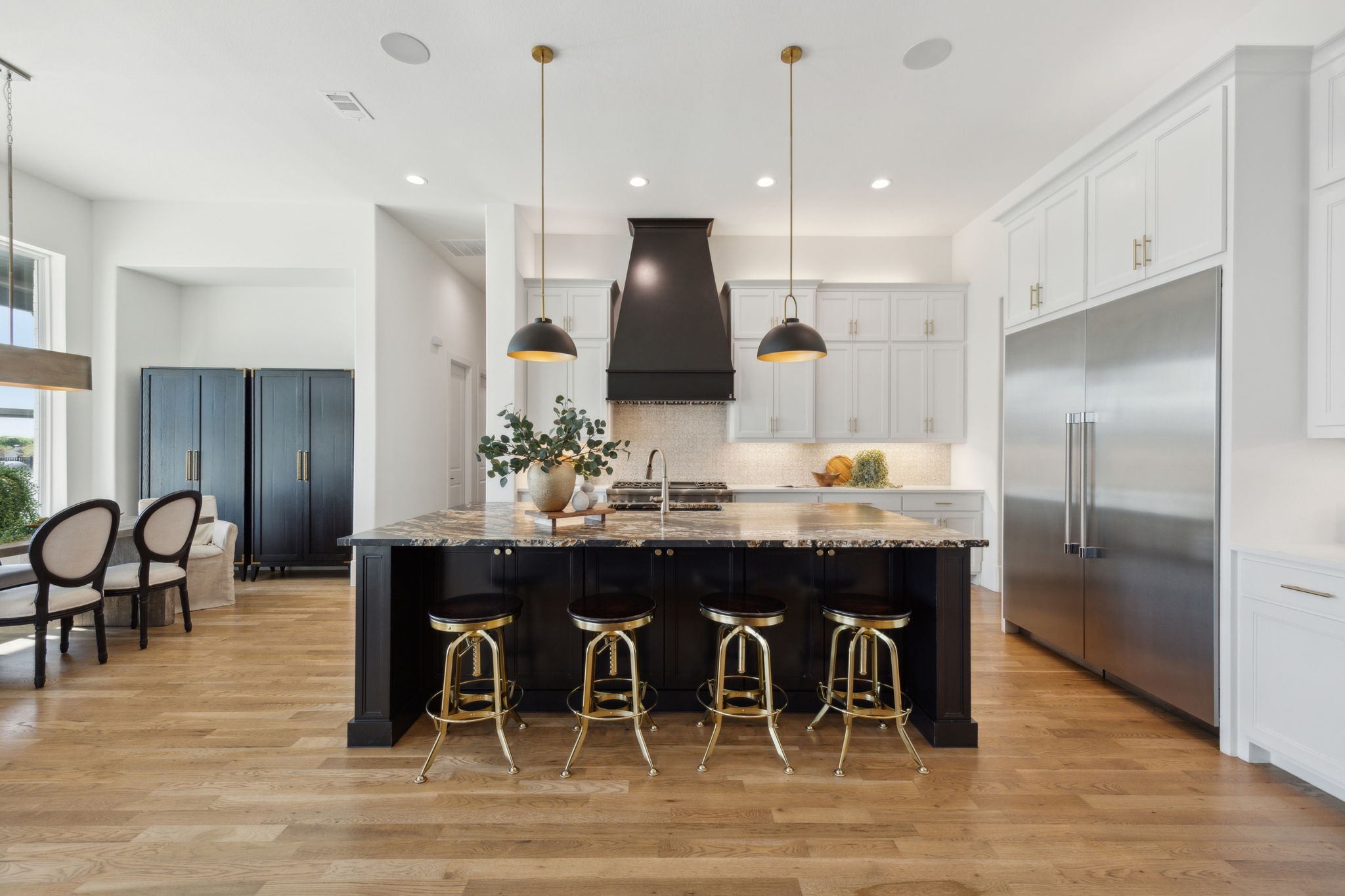 1711 Beverly Lane