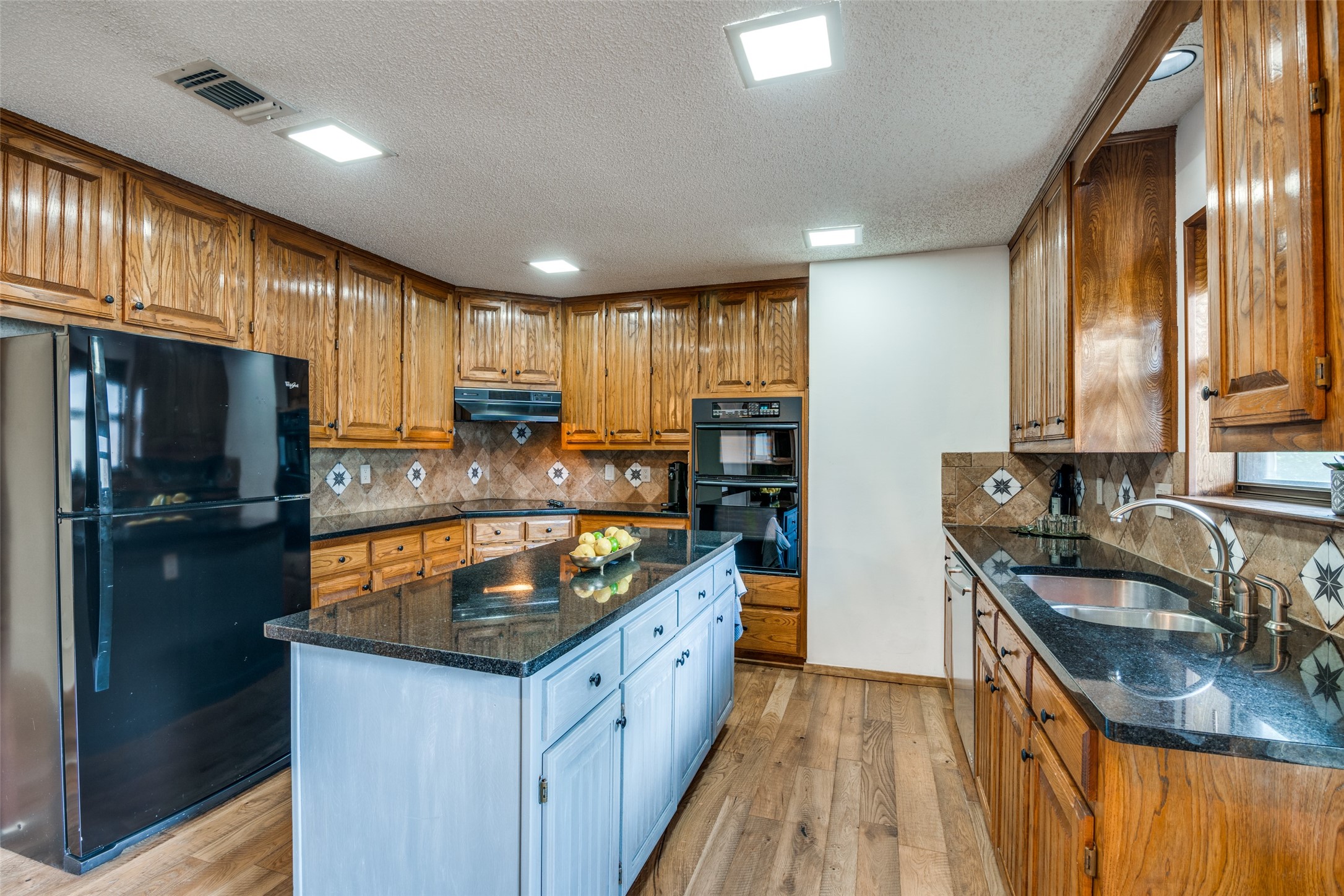 1710 Woodoak Drive