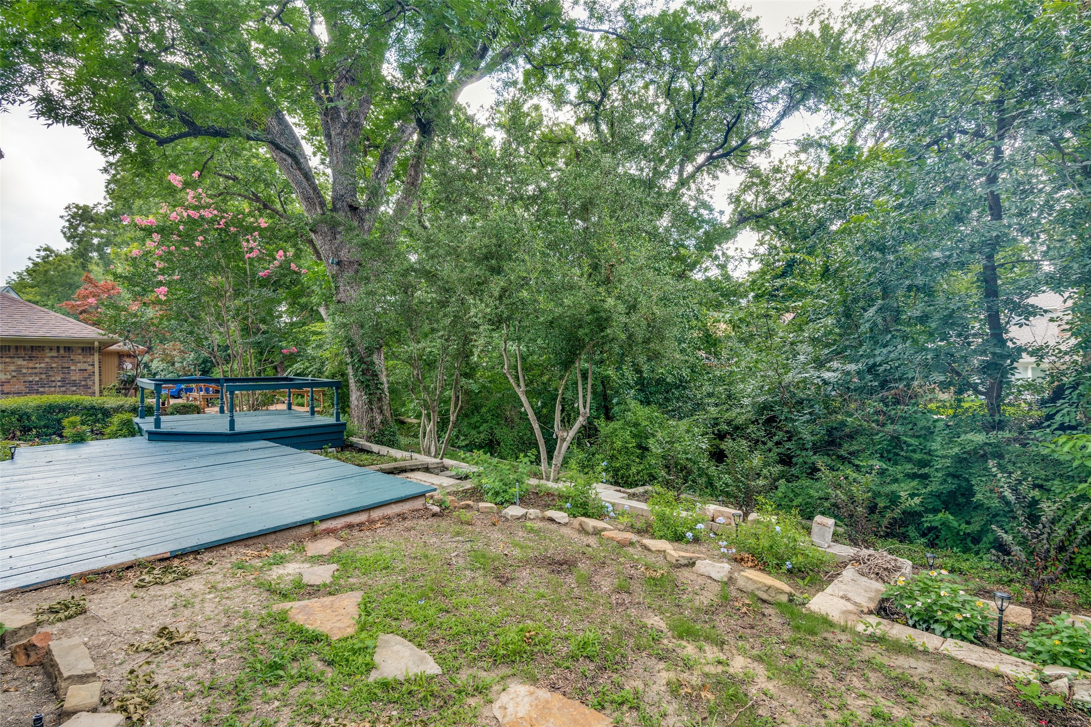 1710 Woodoak Drive
