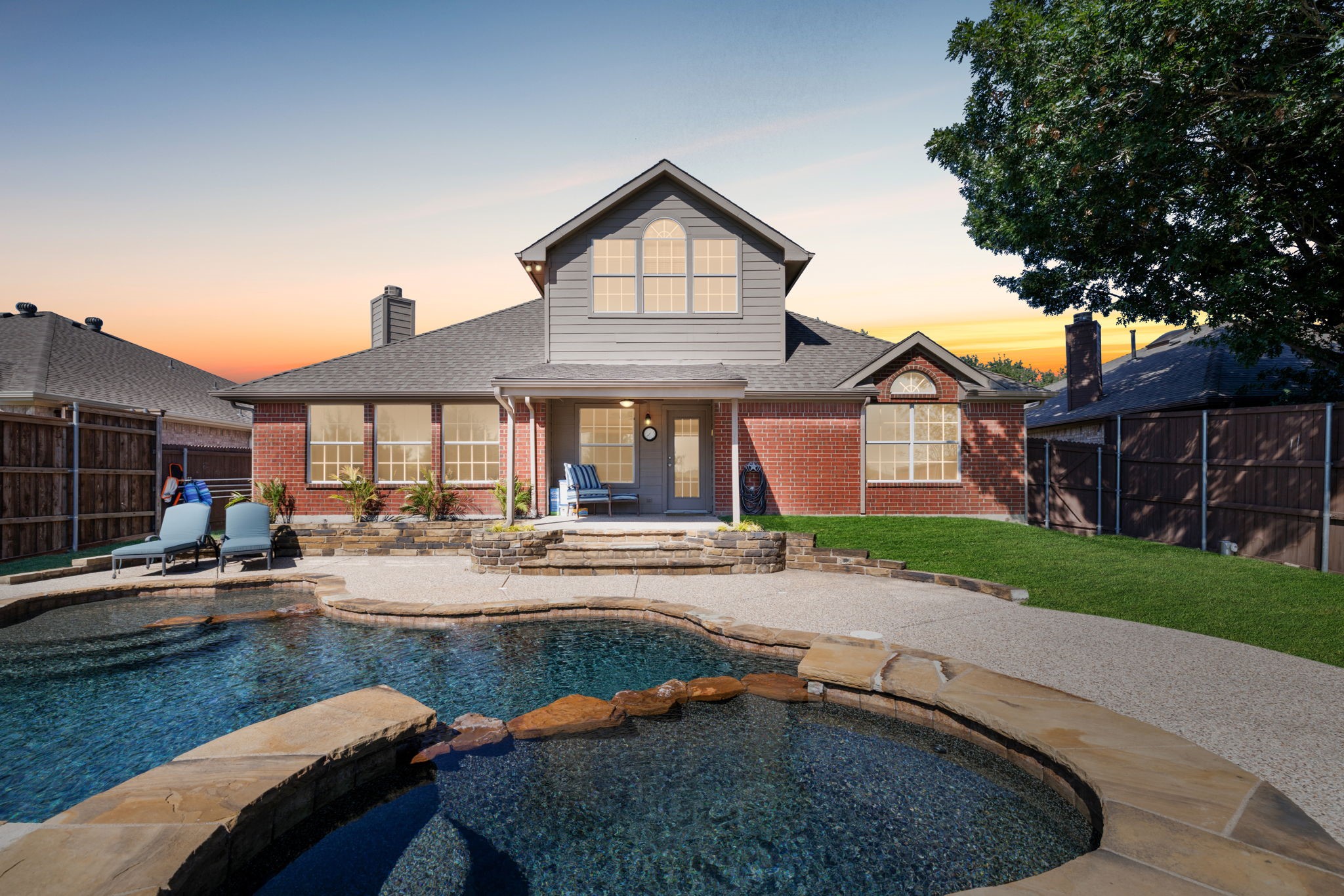 10903 Robincreek Lane