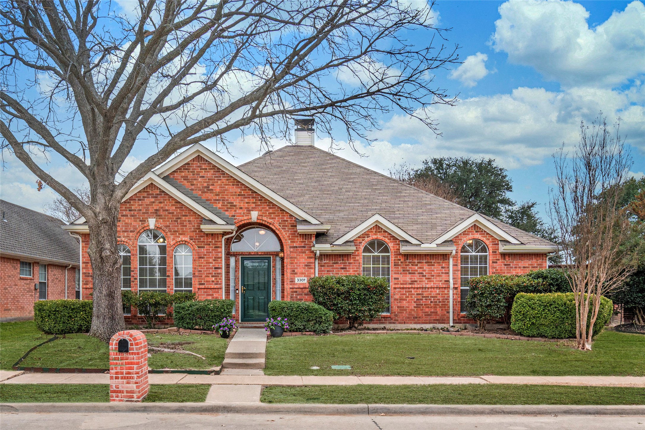 3307 Palmtree Drive
