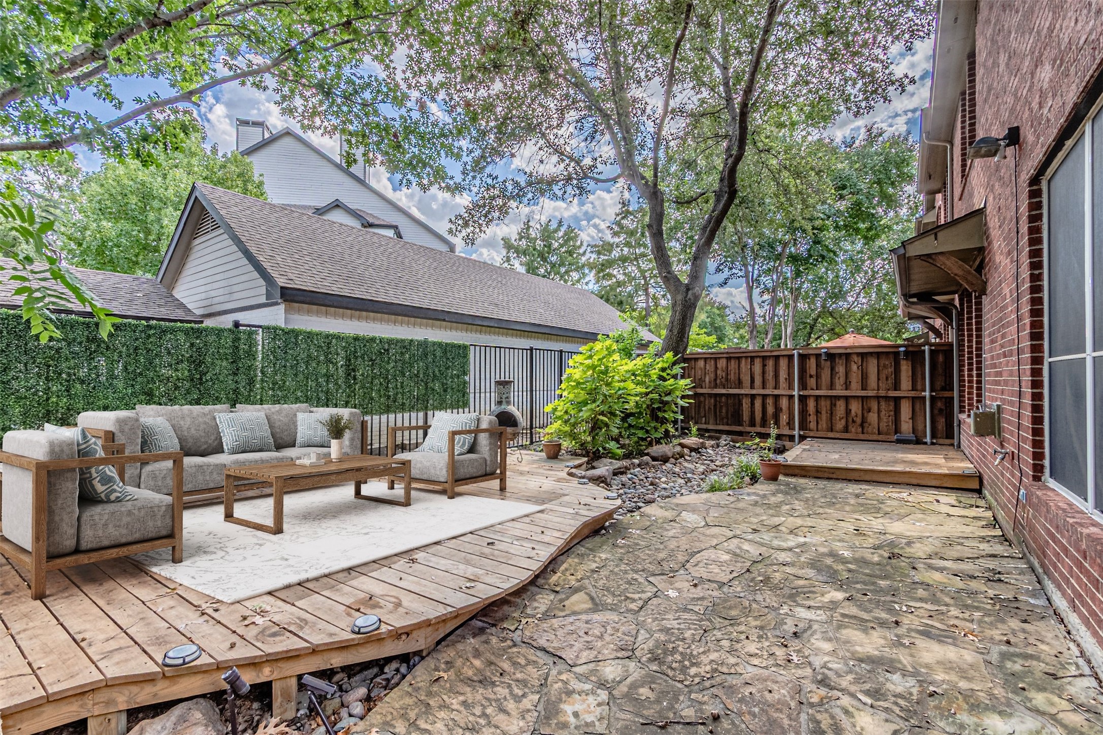 317 Gershwin Way