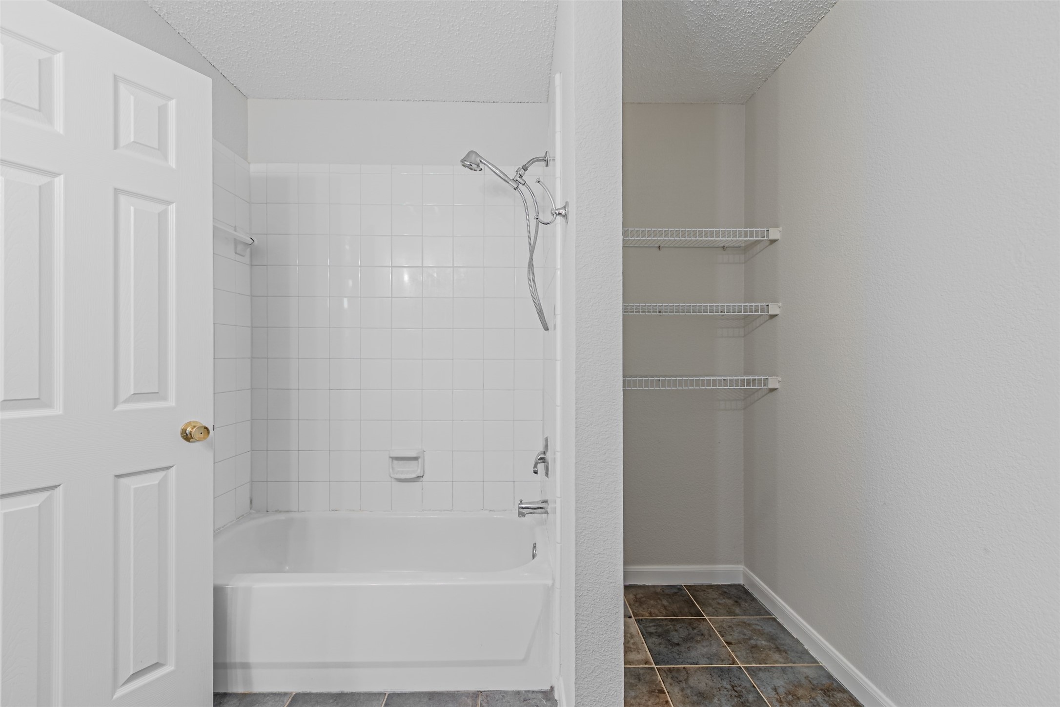 1013 Post Oak Trail