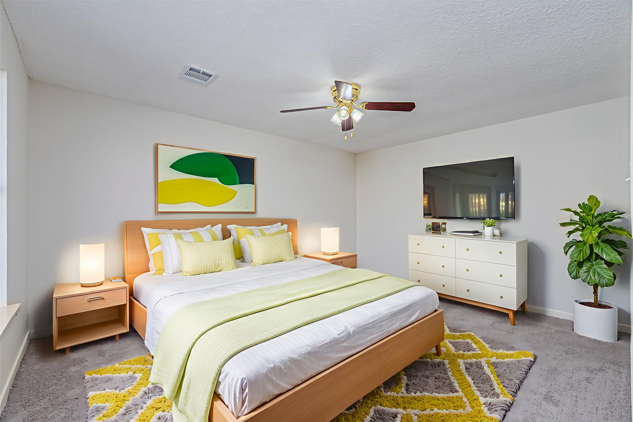1013 Post Oak Trail