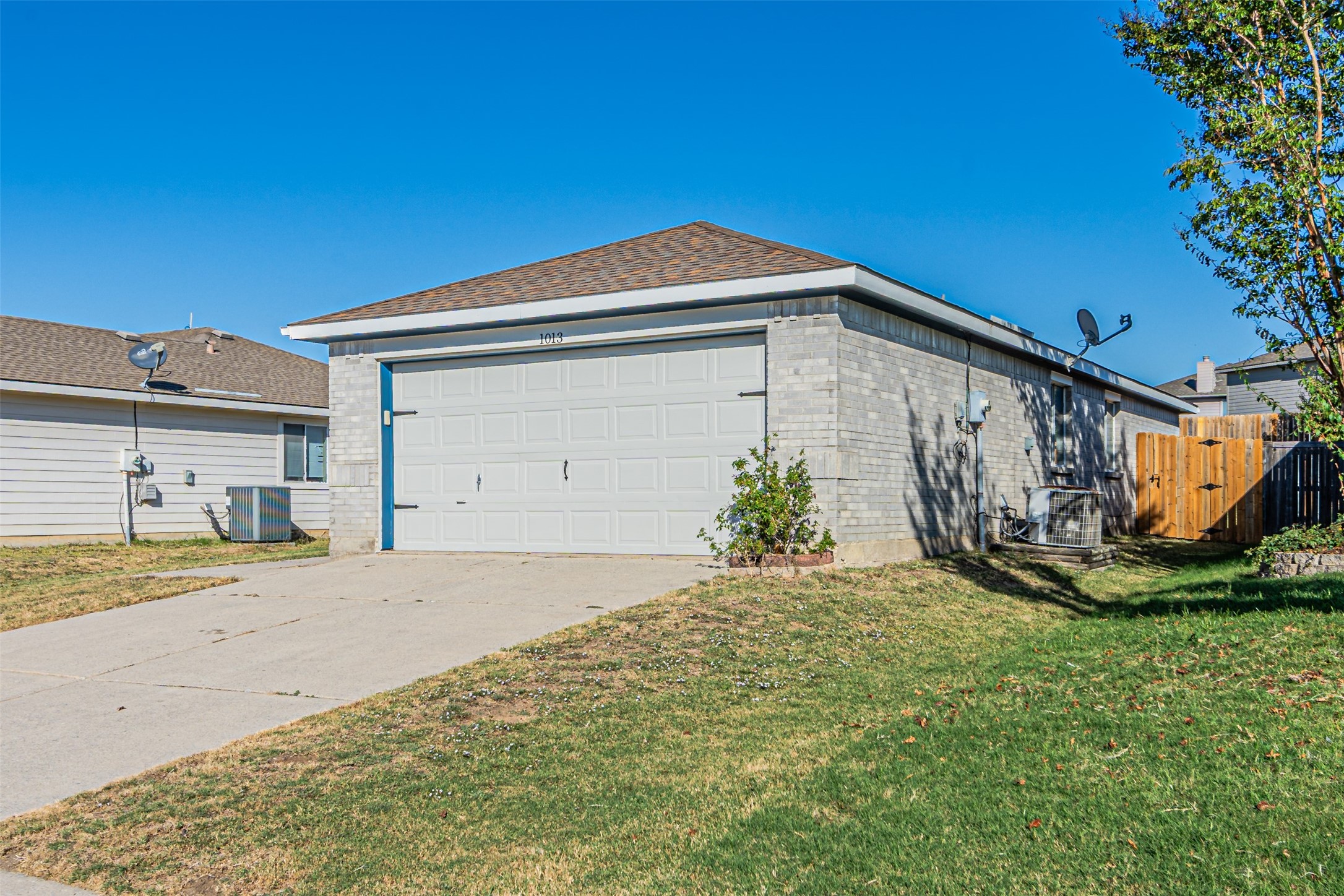 1013 Post Oak Trail