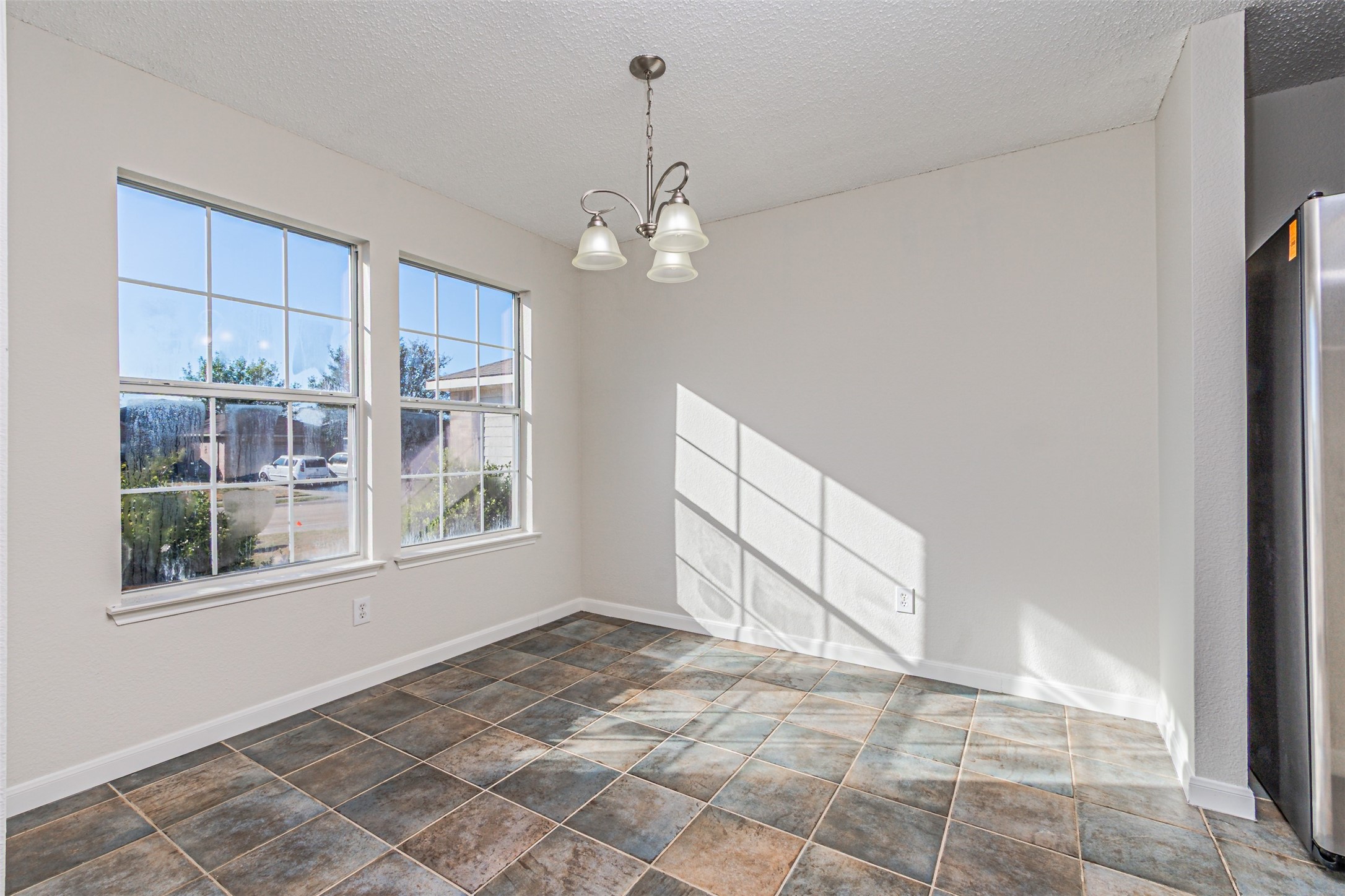 1013 Post Oak Trail