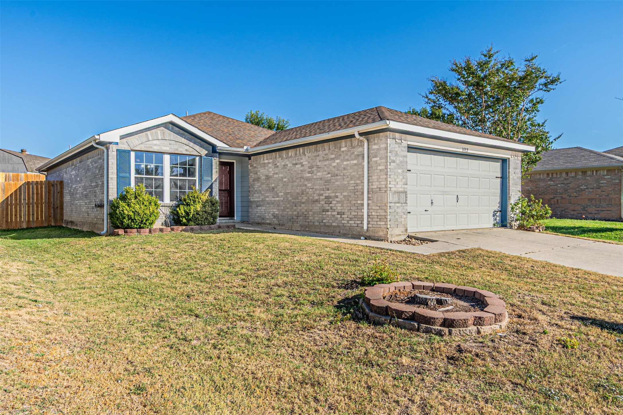 1013 Post Oak Trail