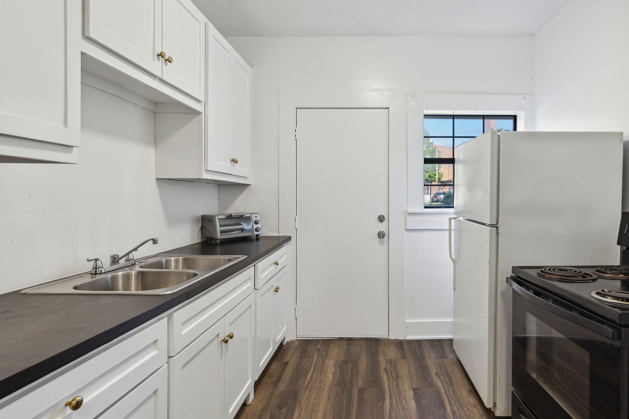 112 W 8th Street