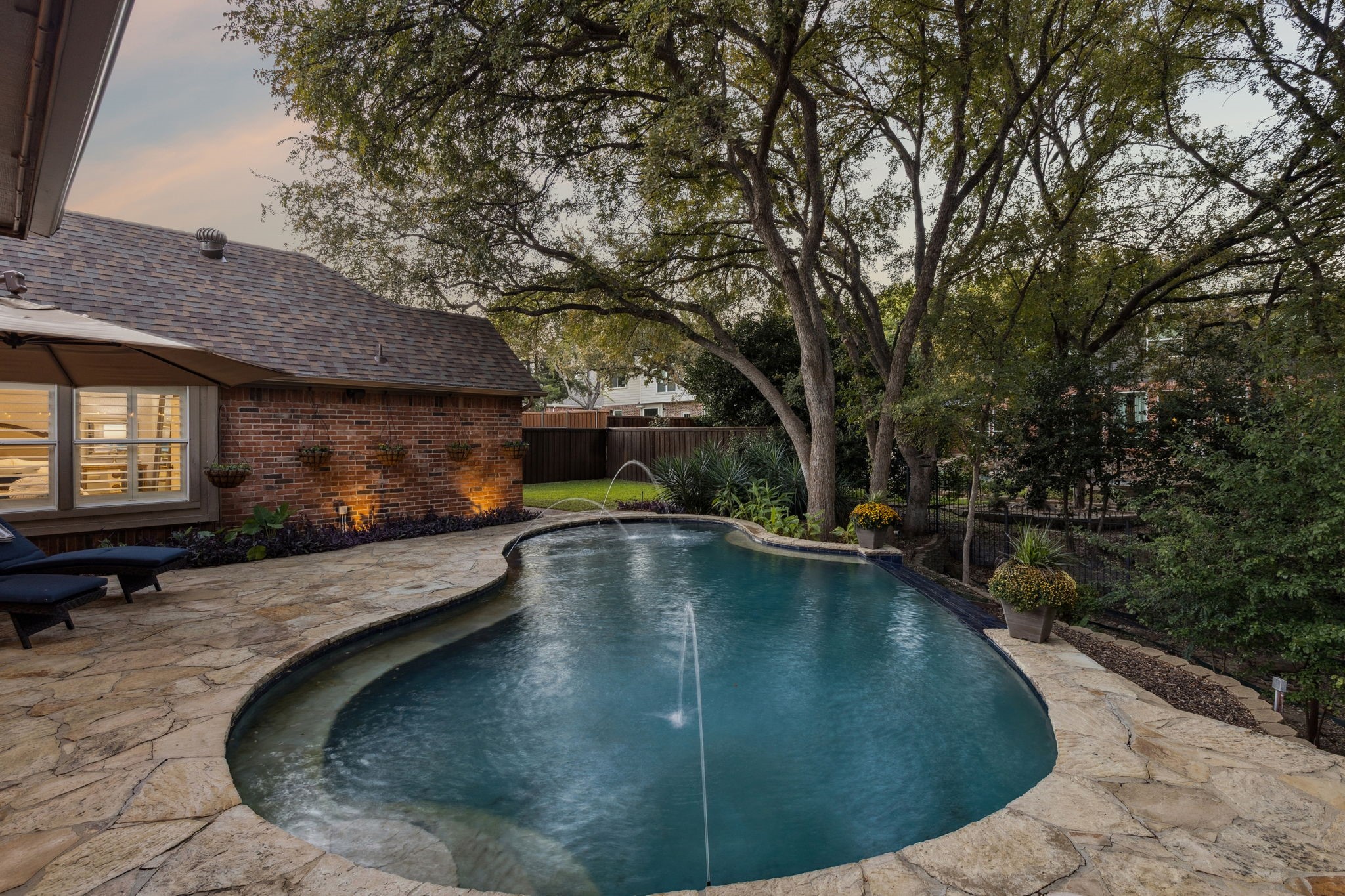 1210 Edgewood Lane