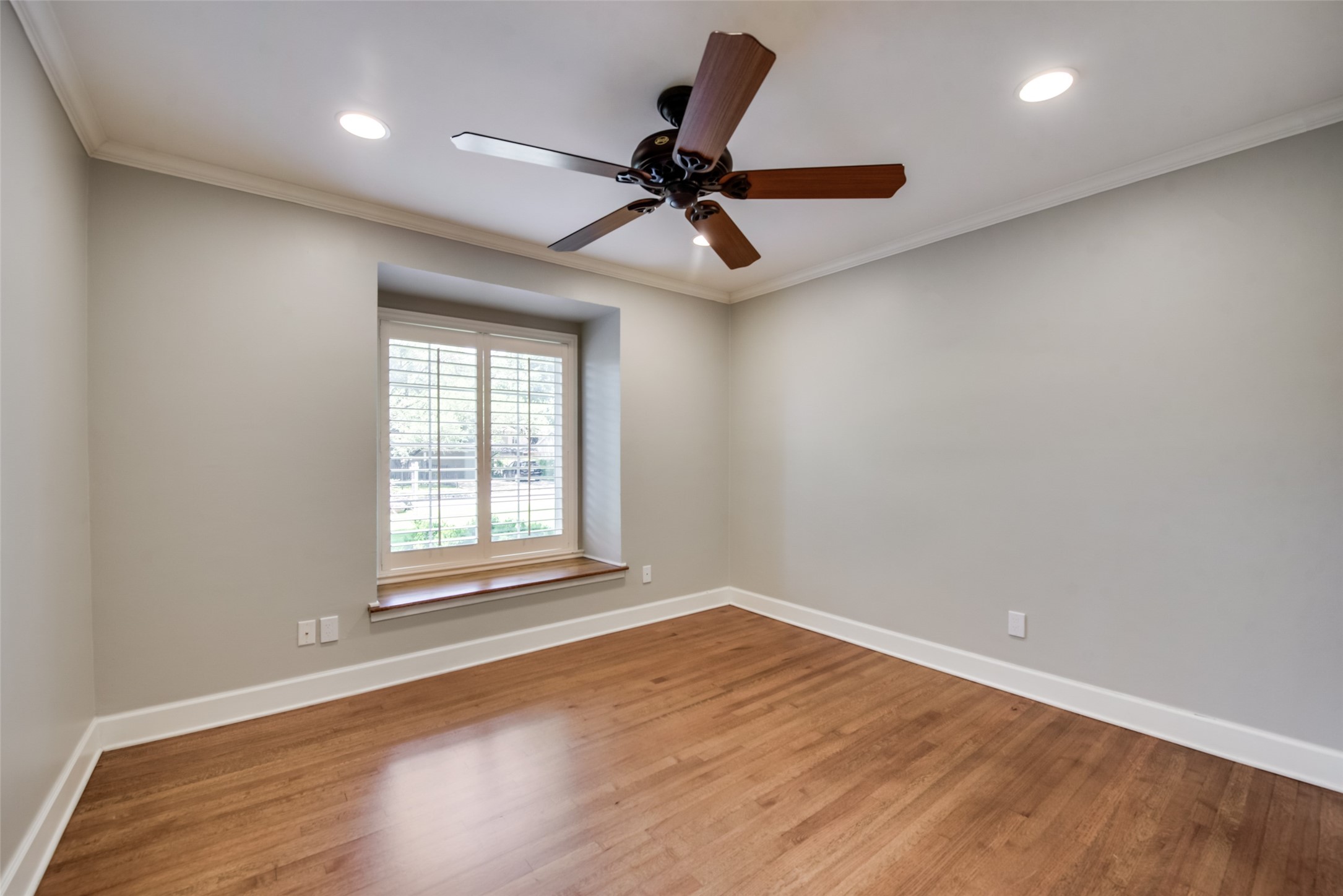4167 Lomita Lane