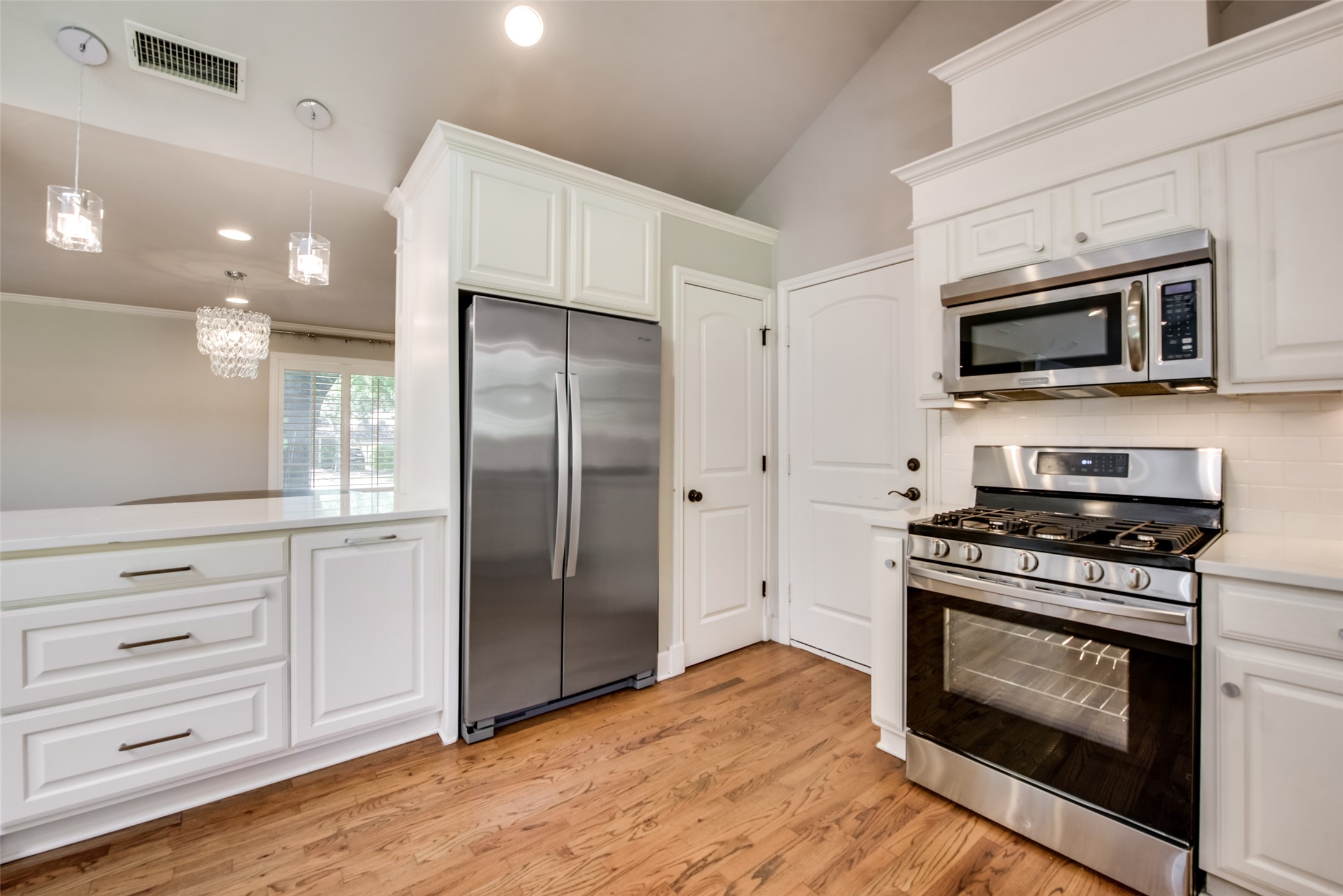 4167 Lomita Lane