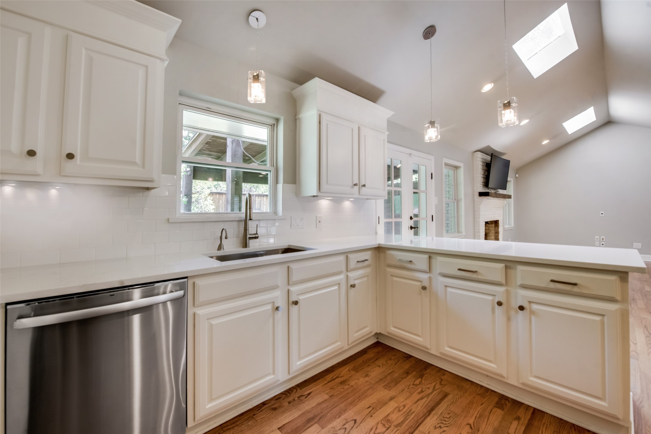 4167 Lomita Lane