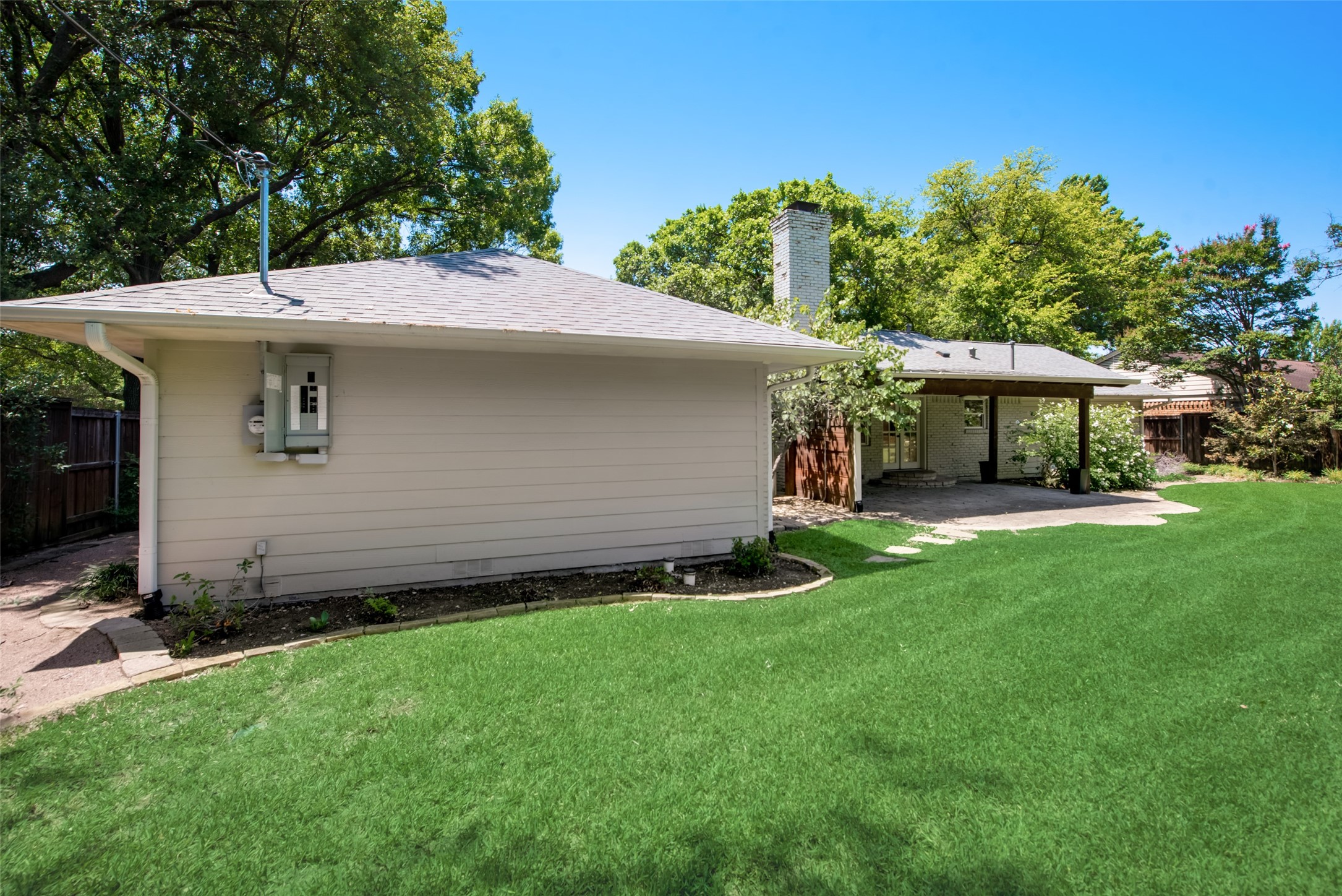 4167 Lomita Lane