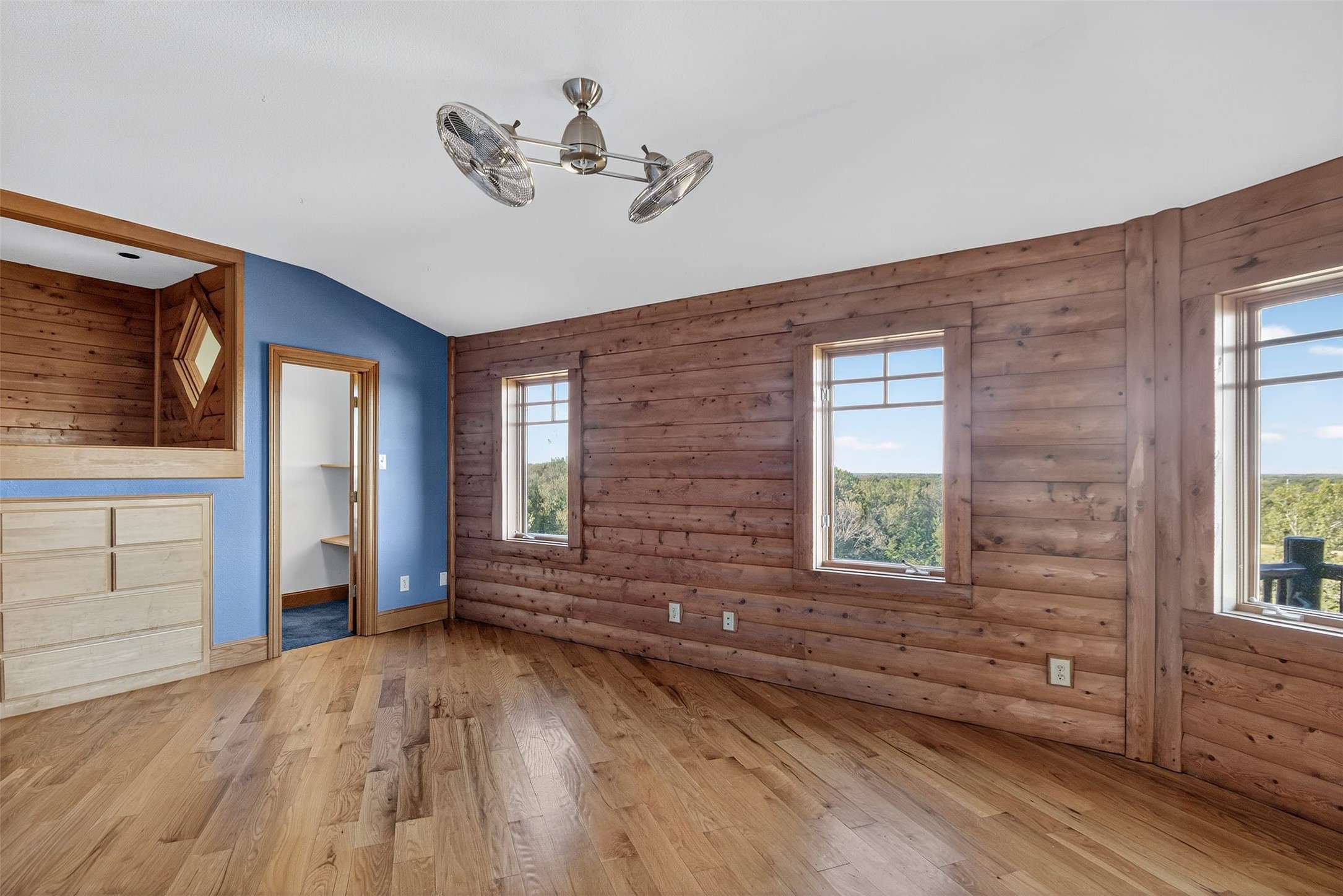 1505 Bourland Bend