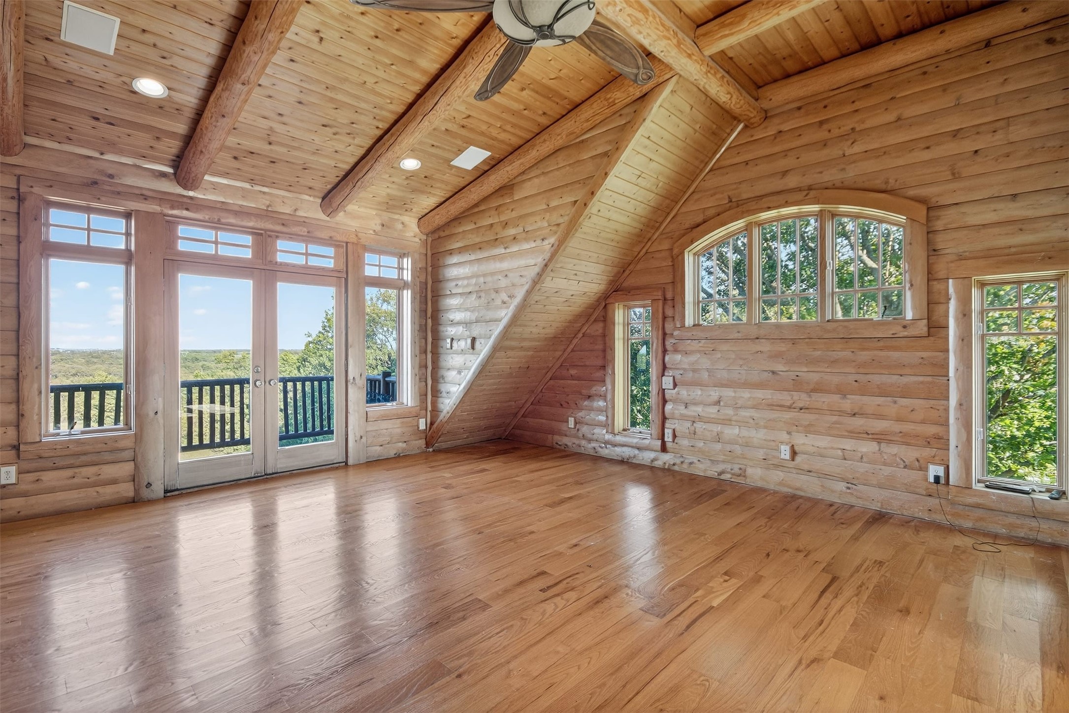 1505 Bourland Bend