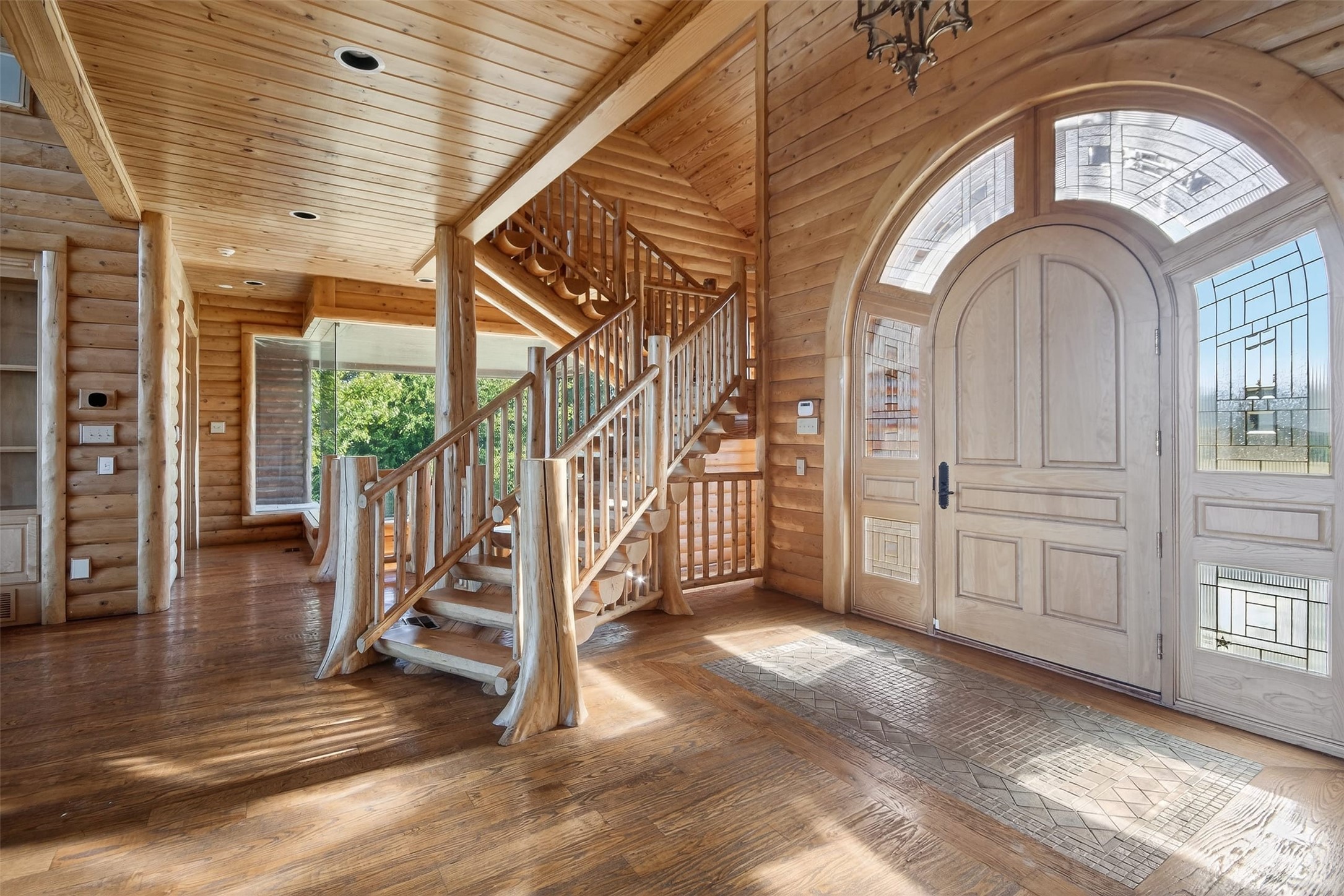 1505 Bourland Bend