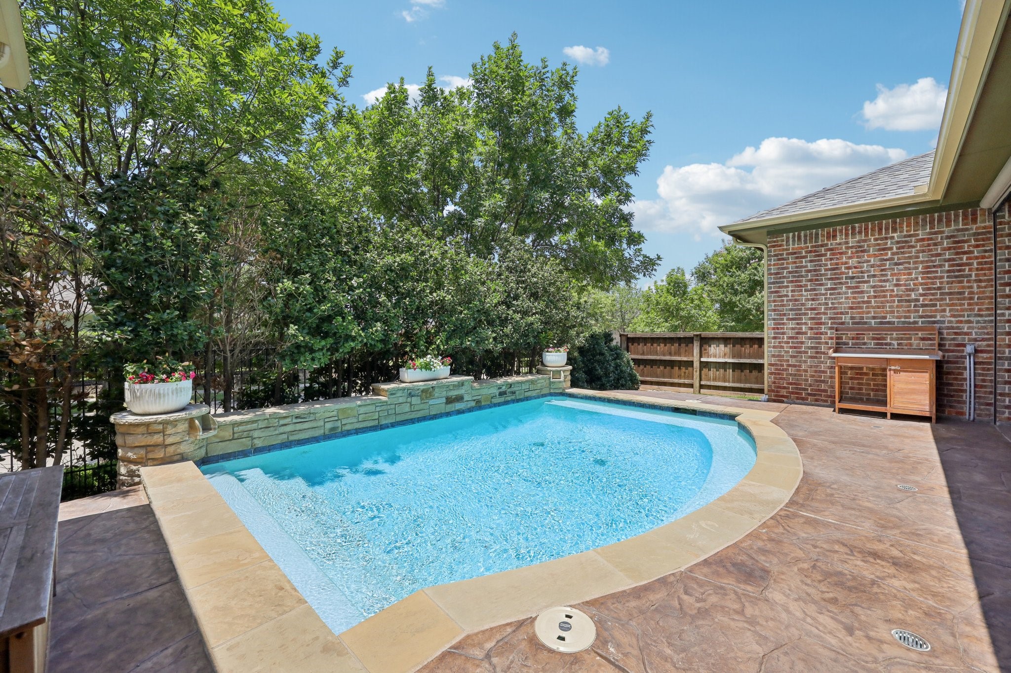 2301 Cardinal Boulevard