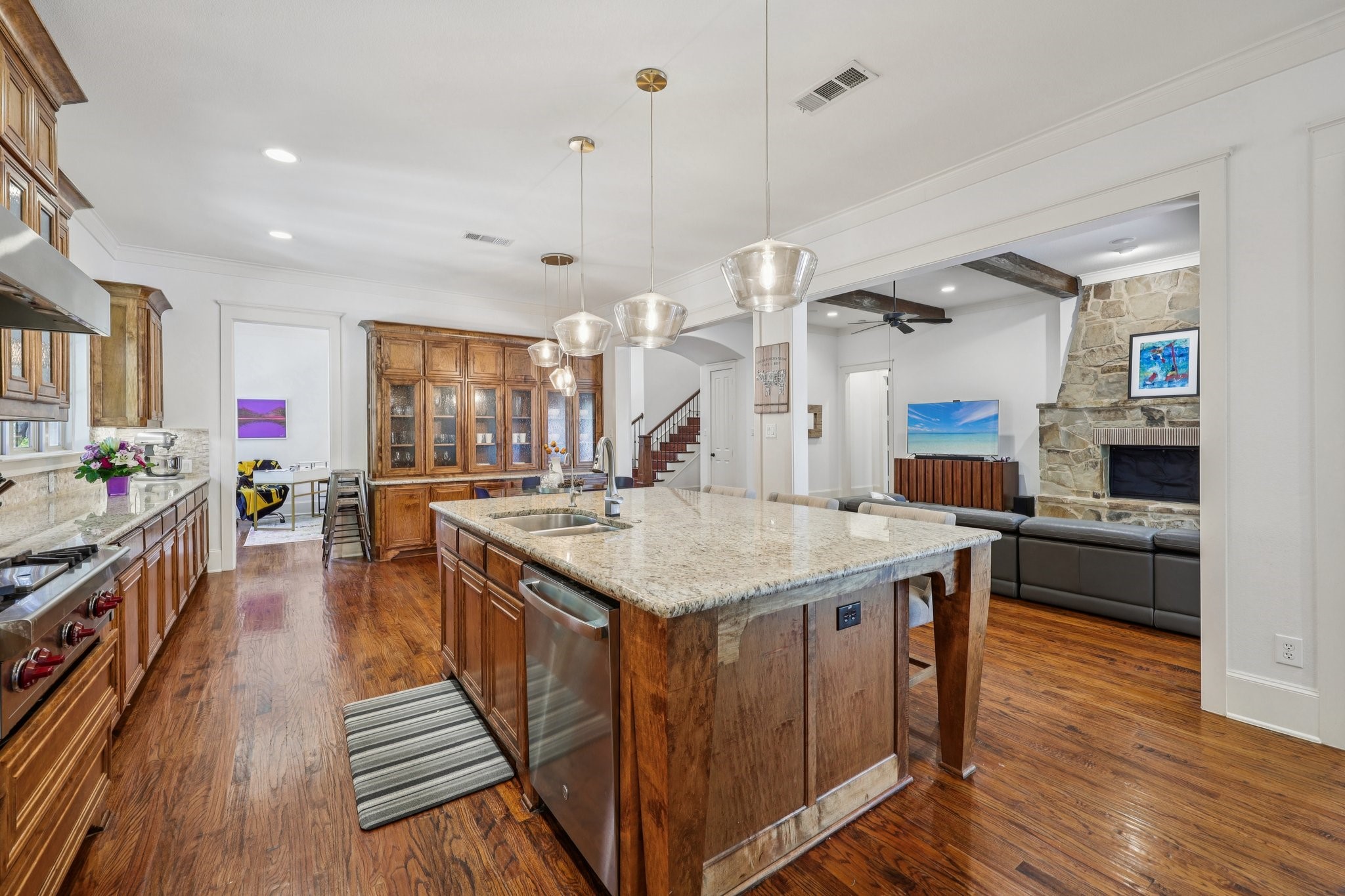 2301 Cardinal Boulevard