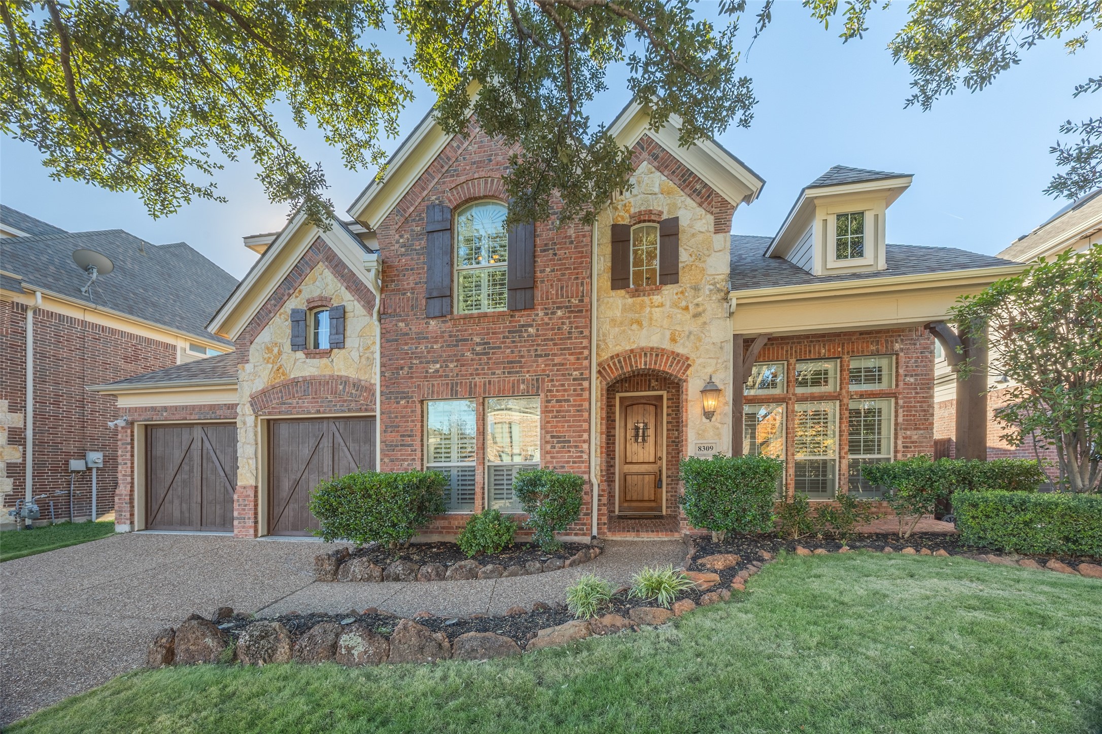 8309 Galaxy Lane
