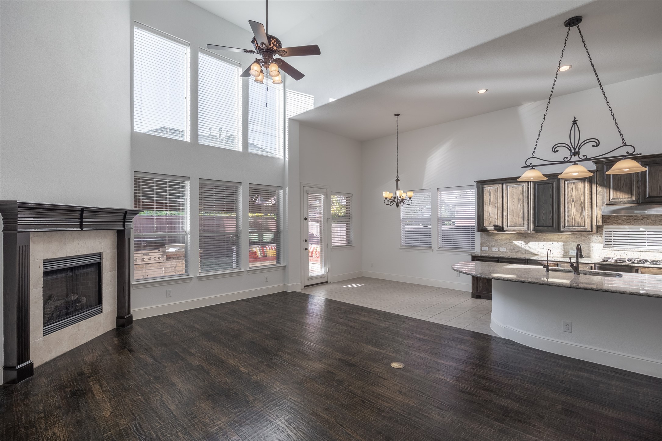 8309 Galaxy Lane