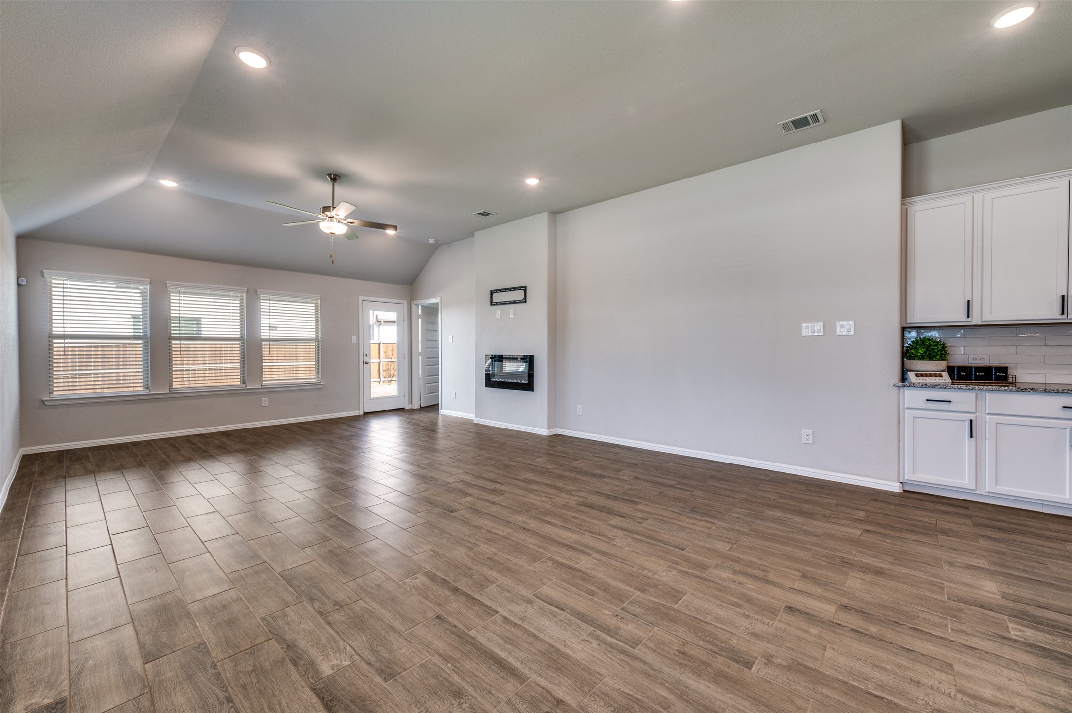 1419 Vinewood Street