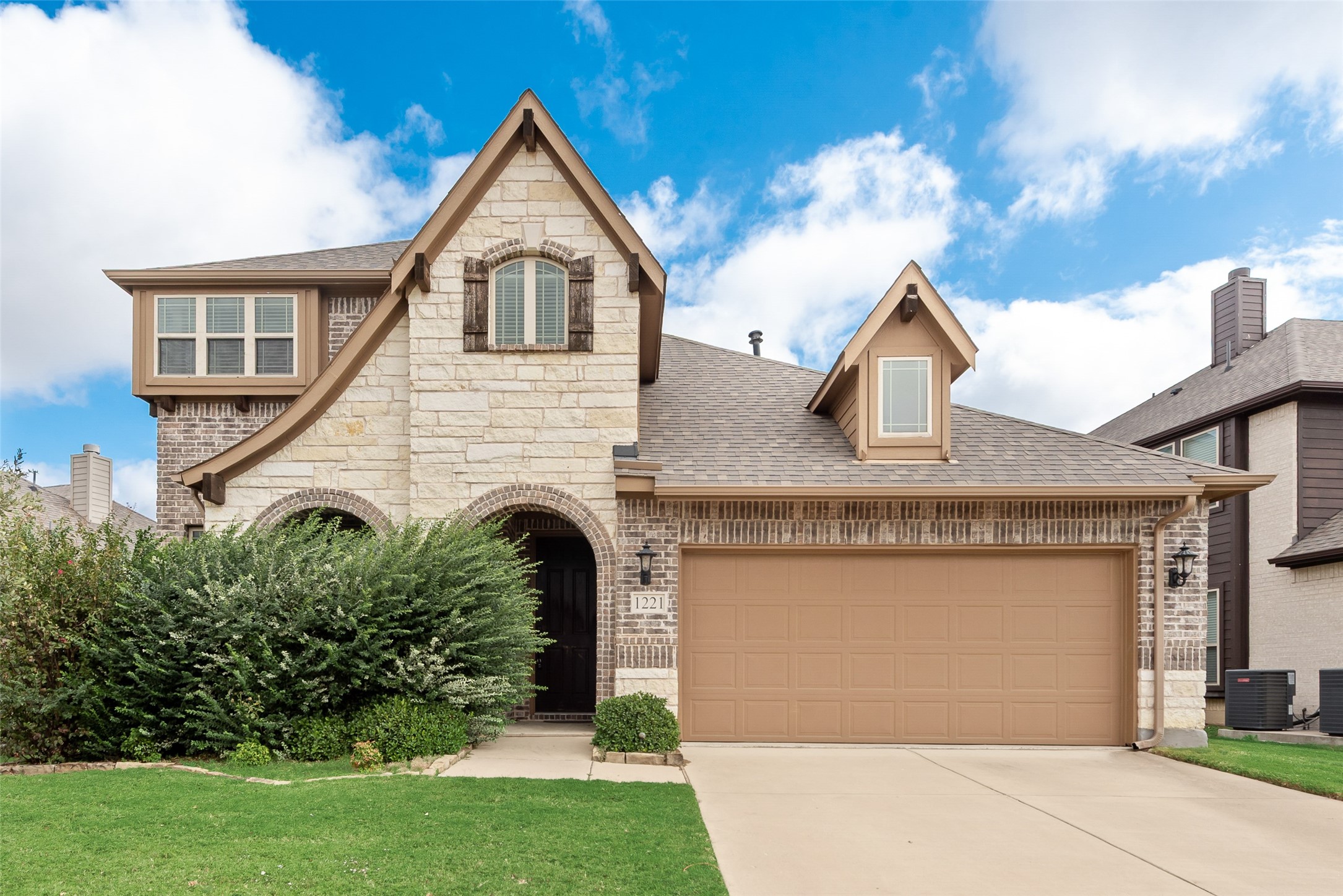 1221 Snowbird Drive