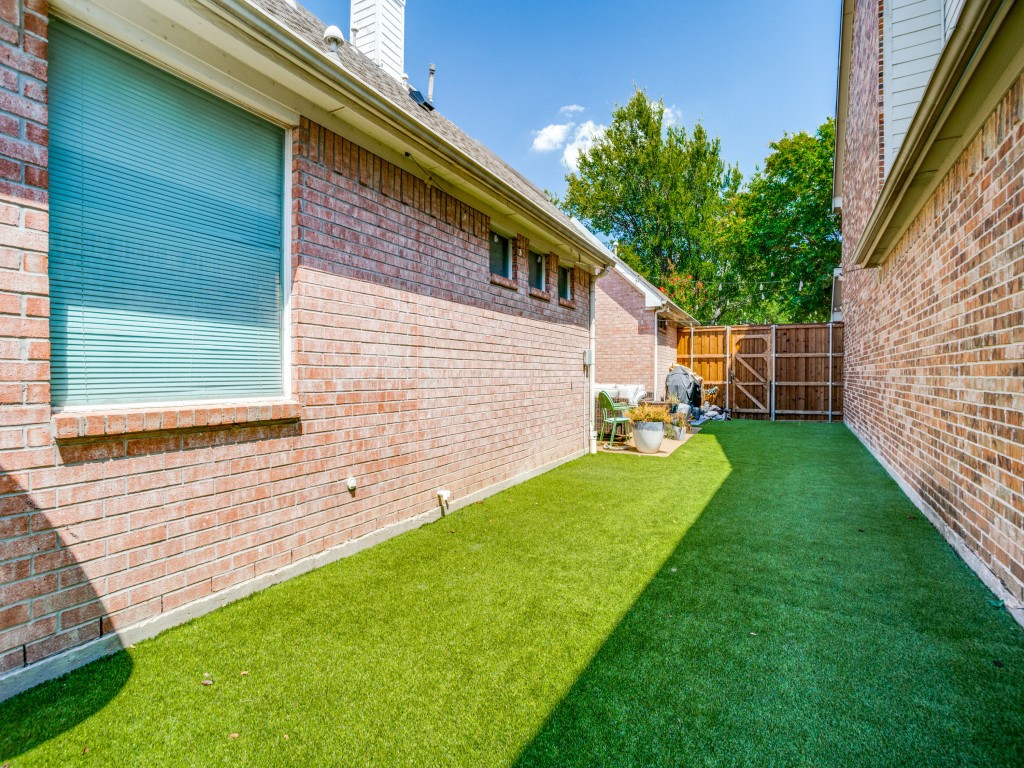 4661 Hearthstone Drive