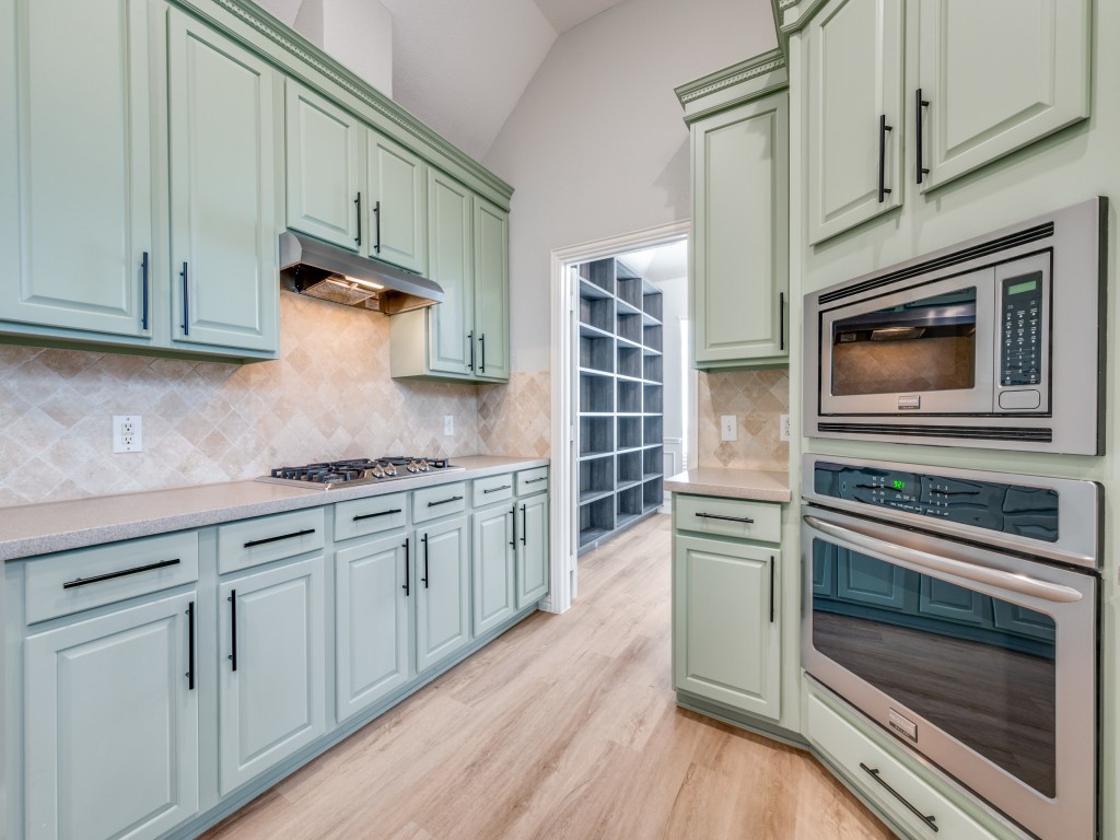 4661 Hearthstone Drive