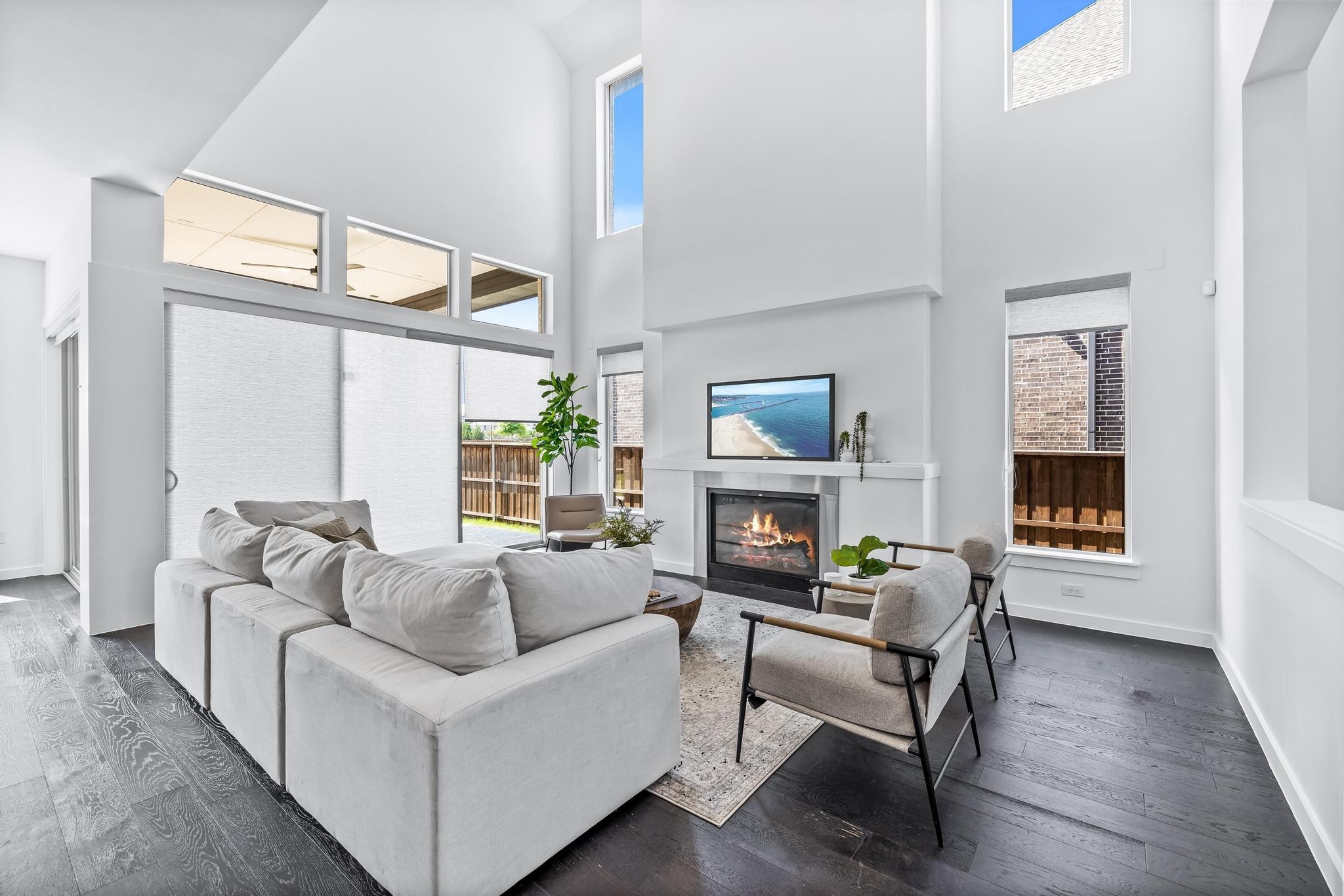 5074 Statesman Lane