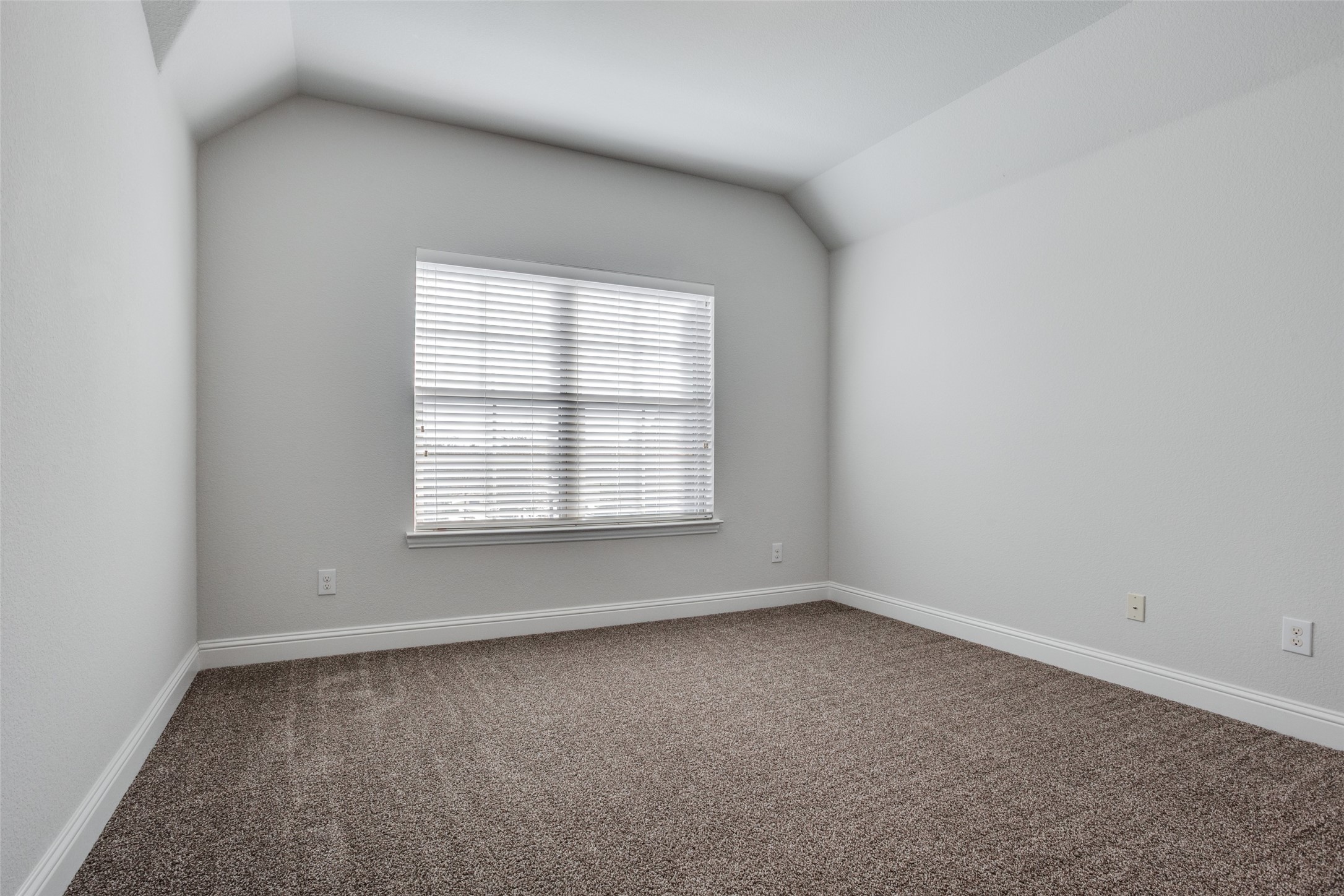 5420 Tuskegee Trail
