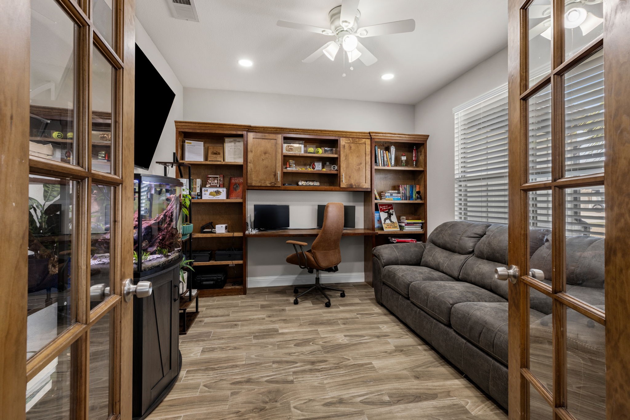 6028 Raspberry Lane