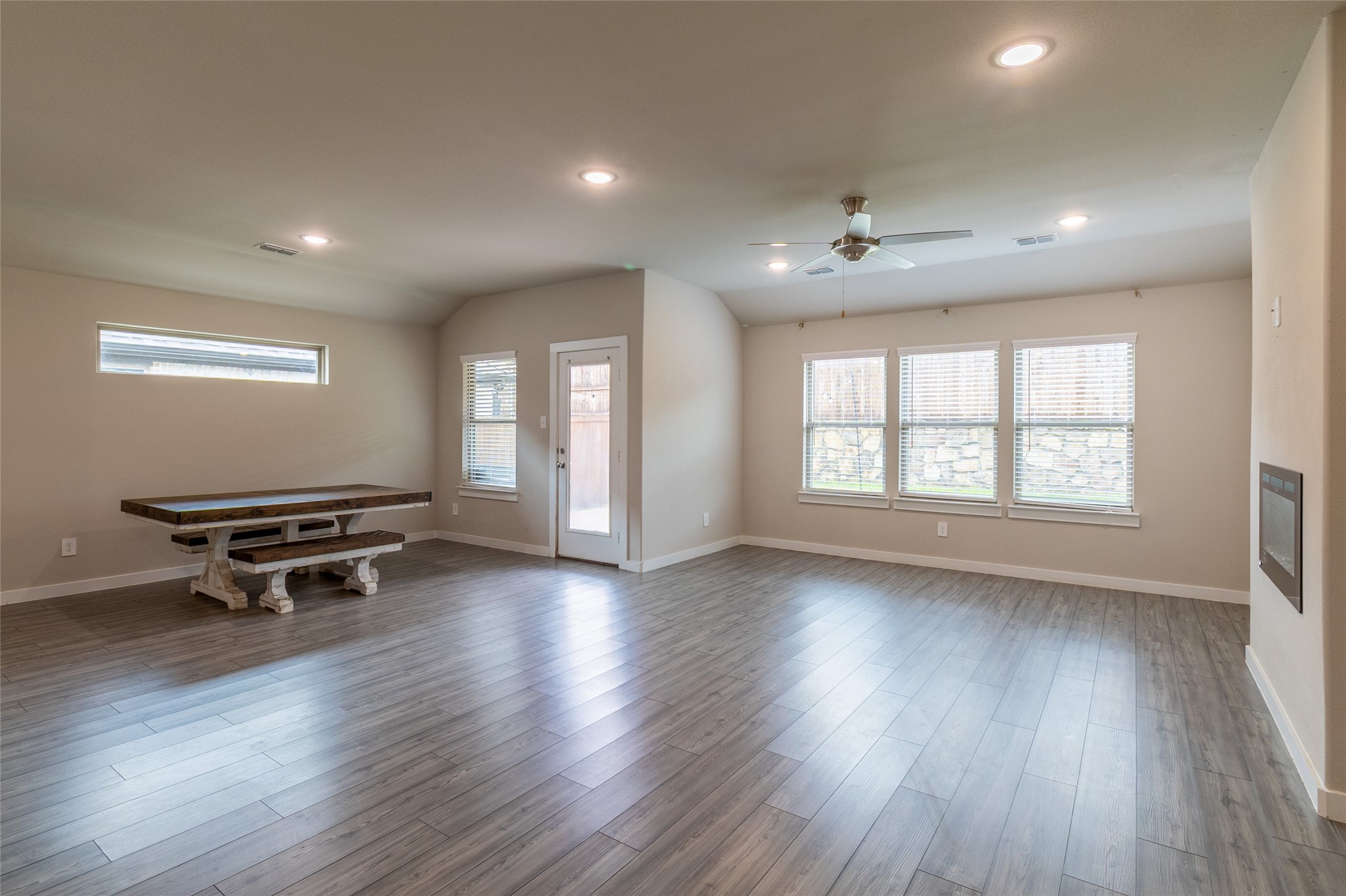 2601 Moser Lane