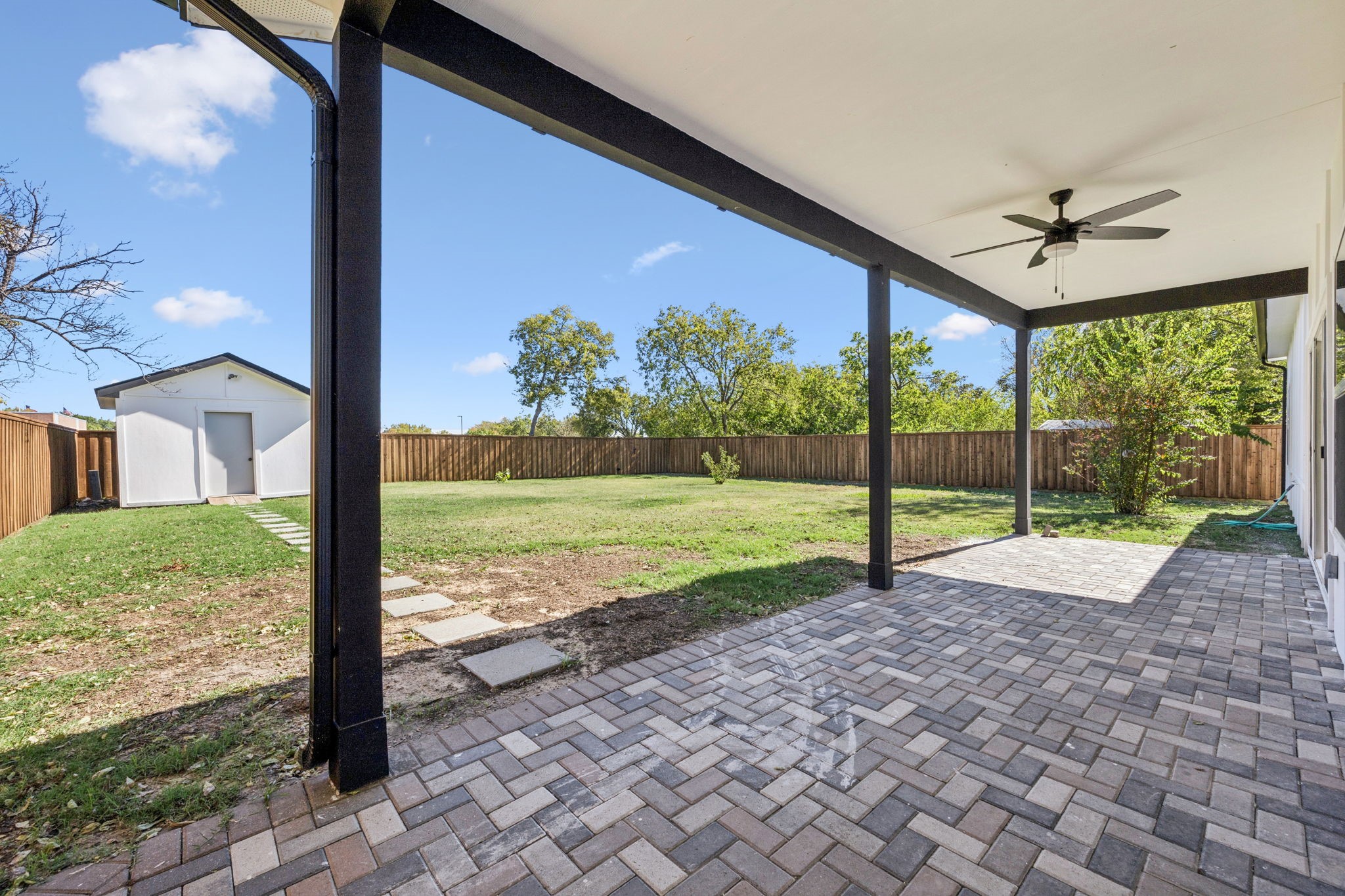 2516 Sunridge Road